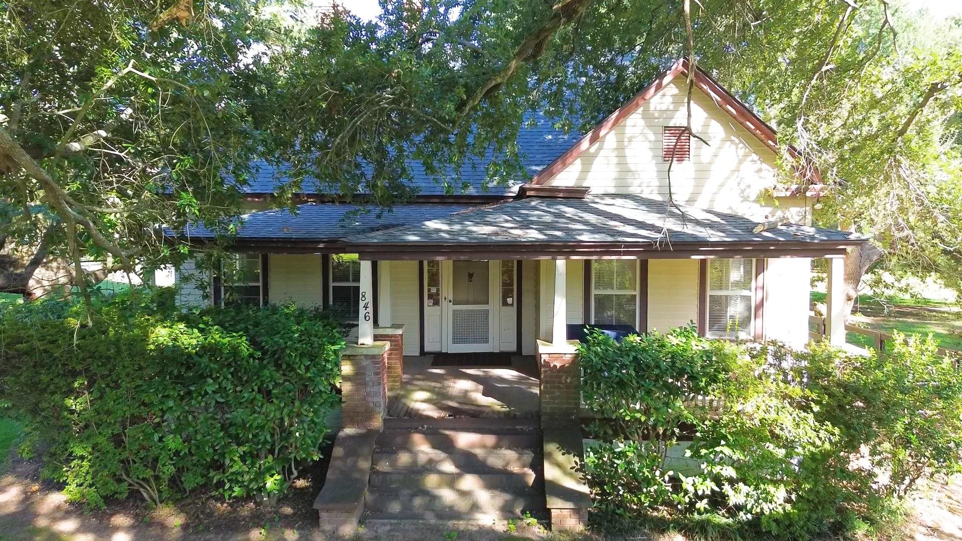 844, 846 Se Two Notch Road Property Photo 16