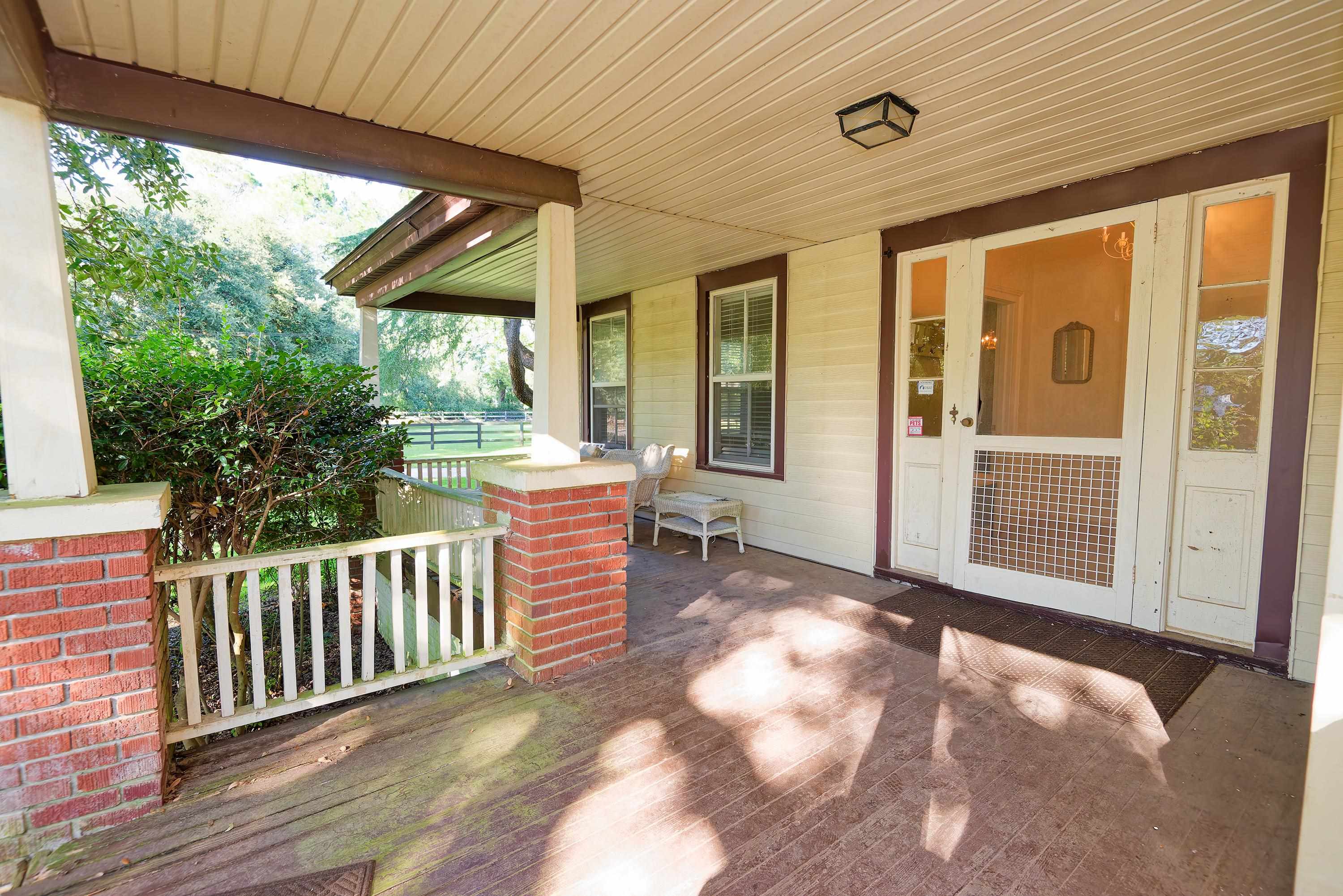 844, 846 Se Two Notch Road Property Photo 17