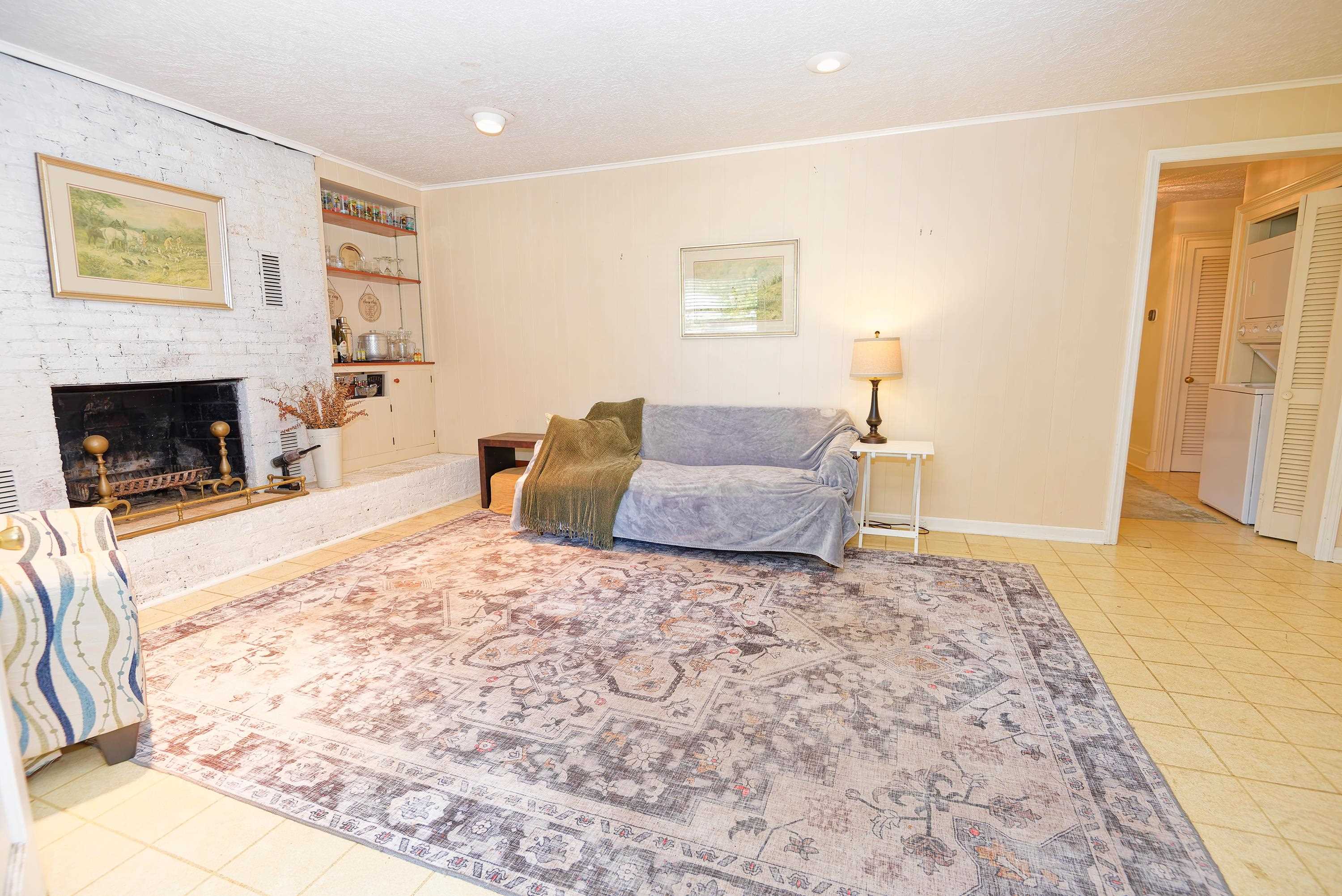 844, 846 Se Two Notch Road Property Photo 25