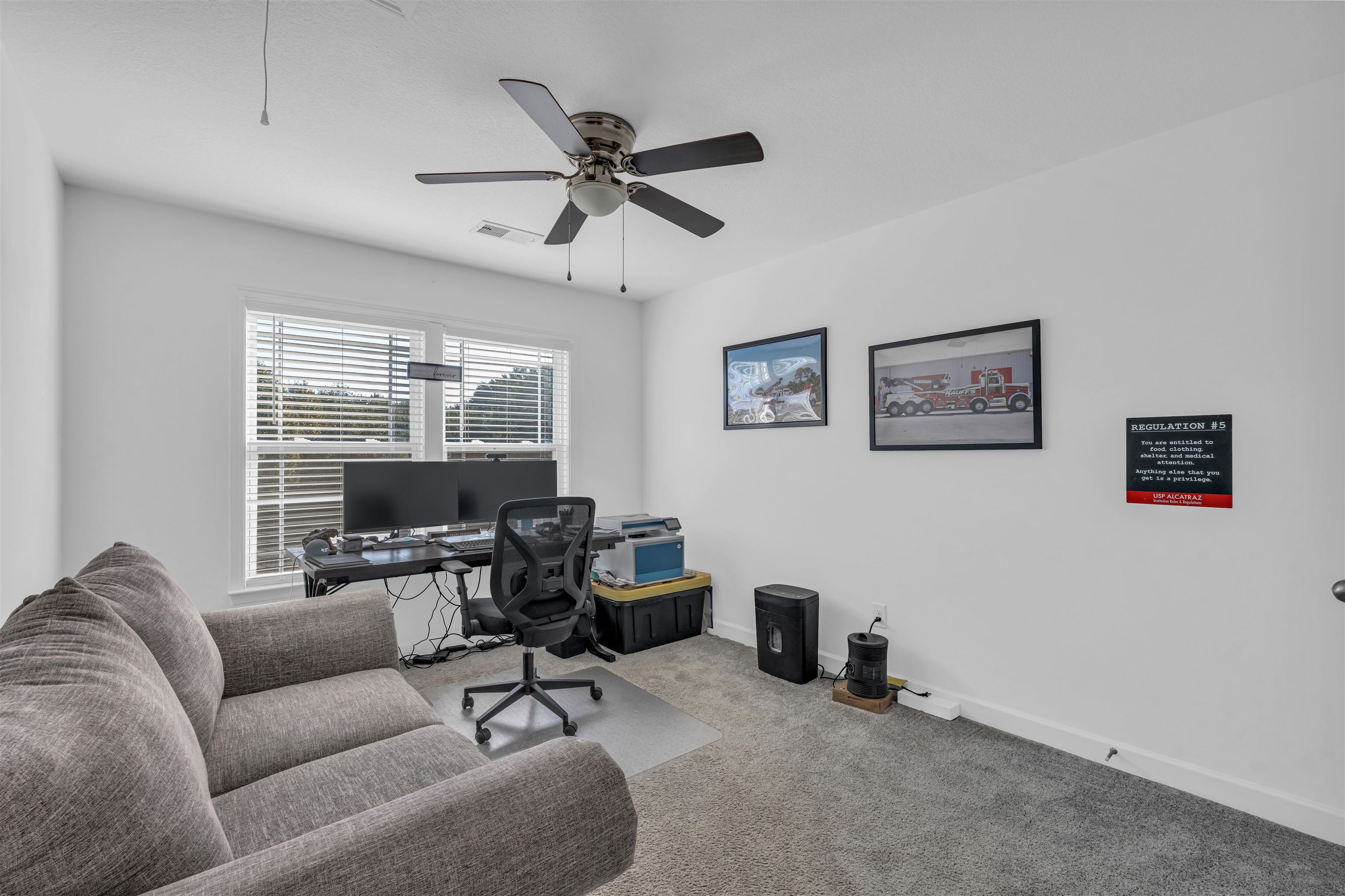 547 Foster Place Property Photo 18