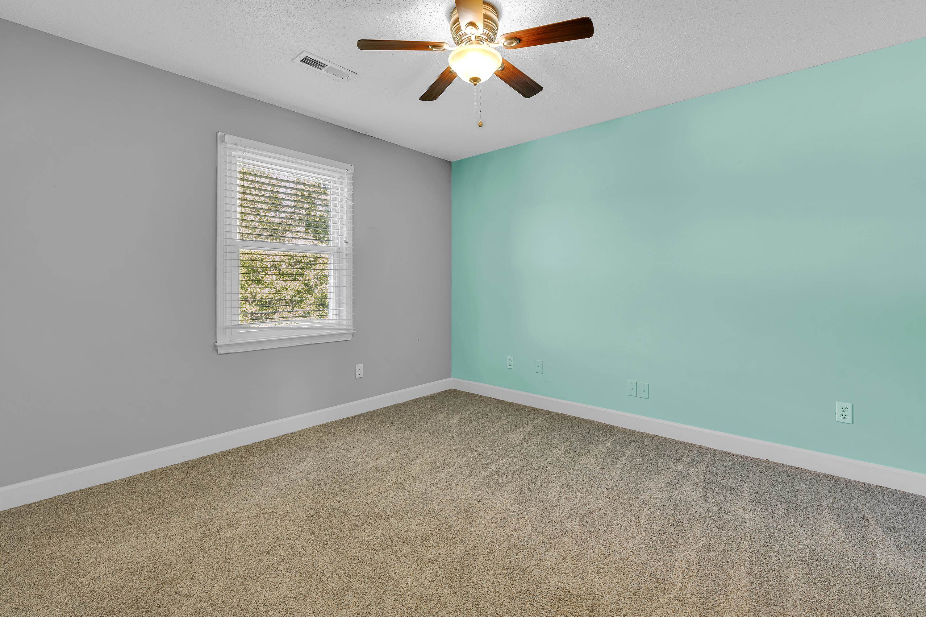 438 Maplecroft Street Property Photo 18
