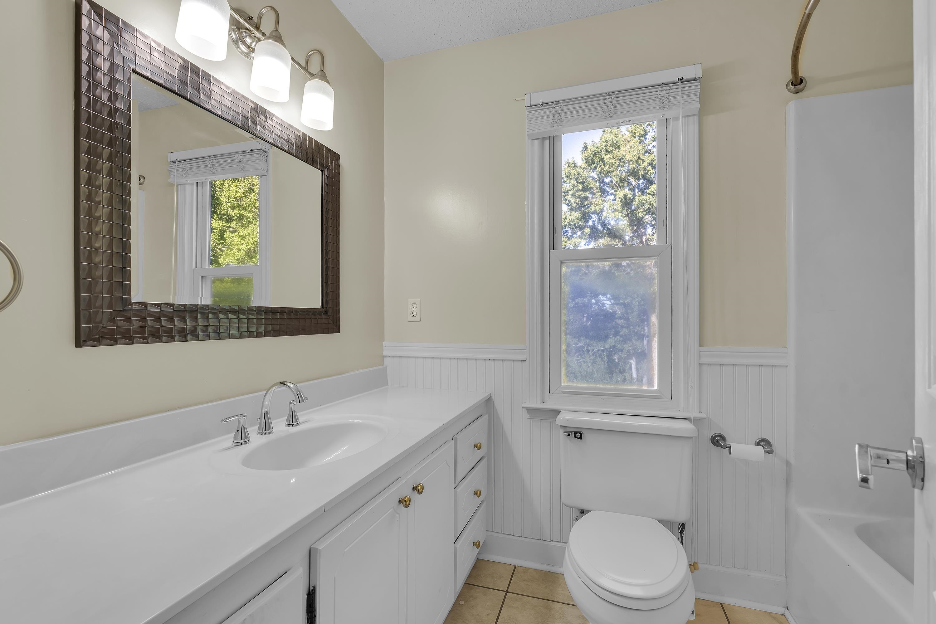 438 Maplecroft Street Property Photo 19