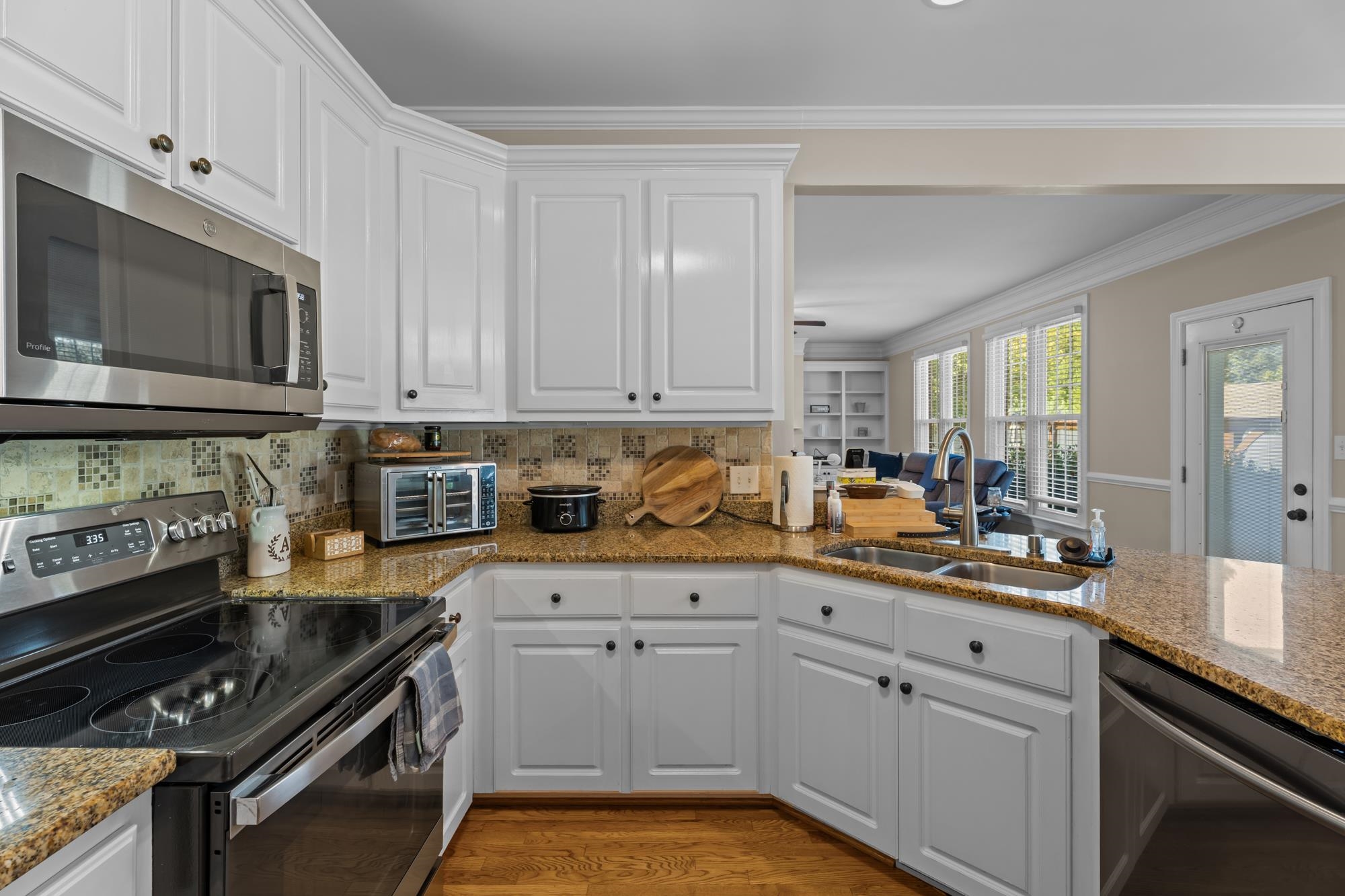 509 Wentworth Farm Circle Property Photo 10