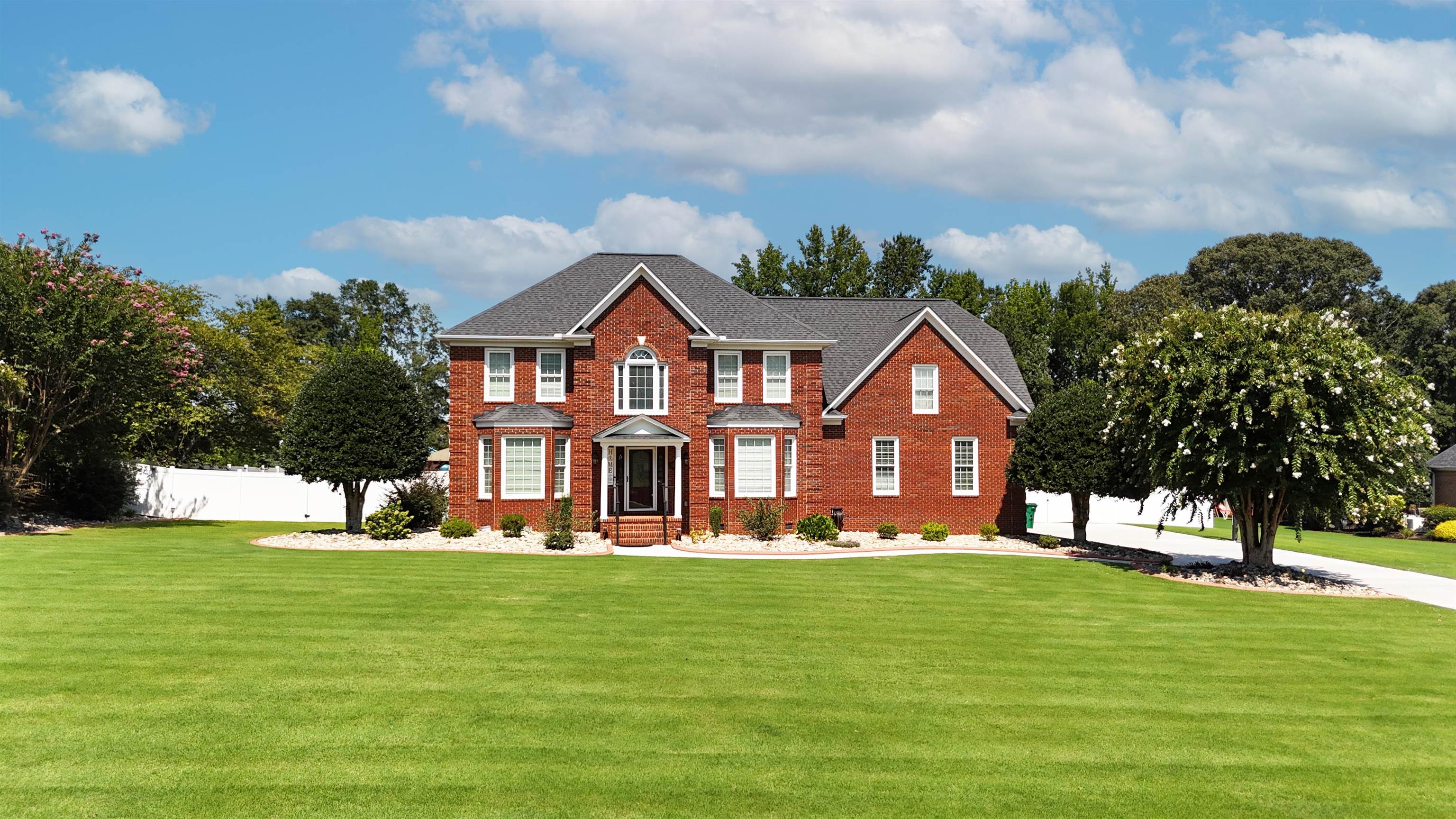 509 Wentworth Farm Circle Property Photo 38