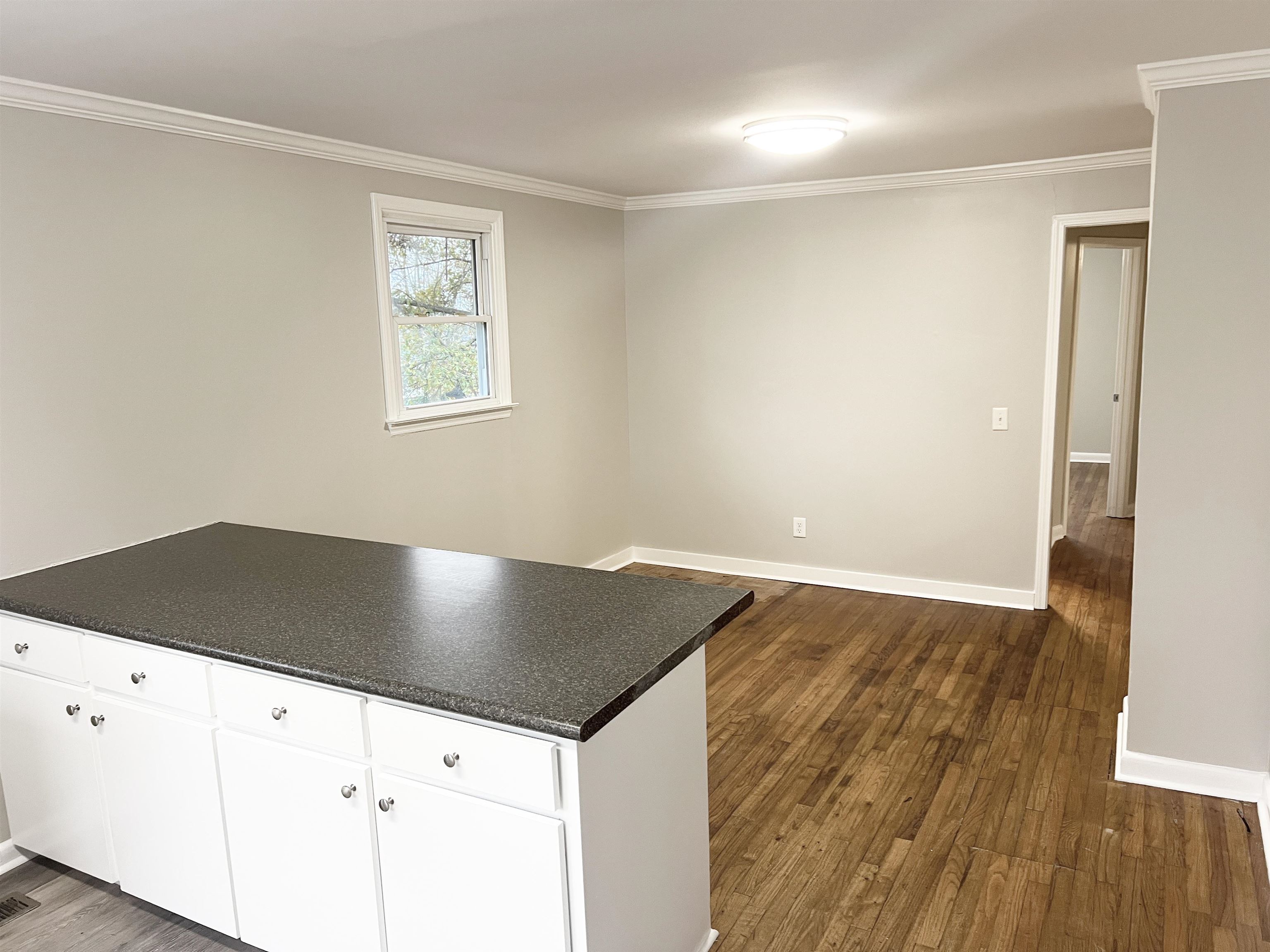 5 Pine Lane Property Photo 6