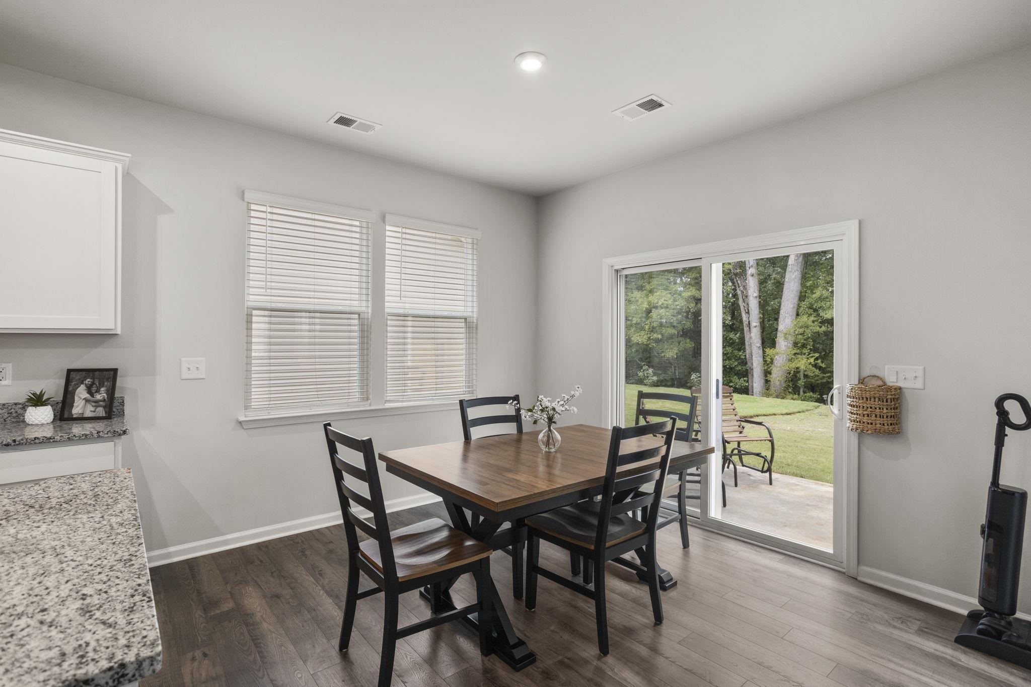 1157 Forestbrook Lane Property Photo 14