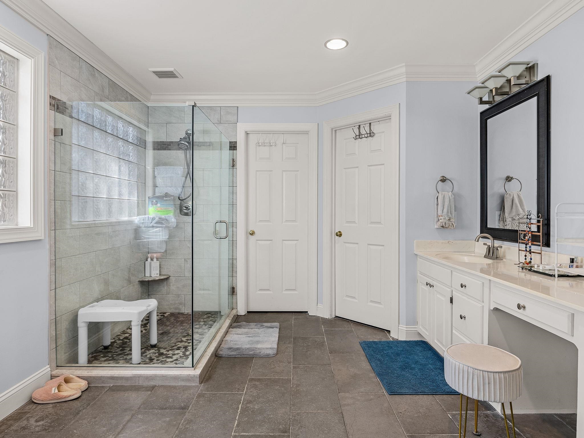 101 Banbury Circle Property Photo 29