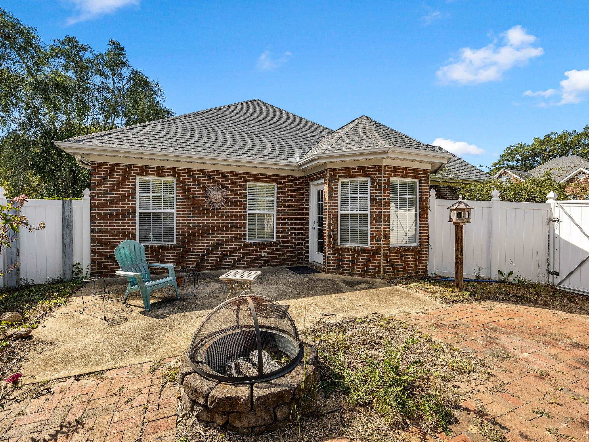 101 Banbury Circle Property Photo 37