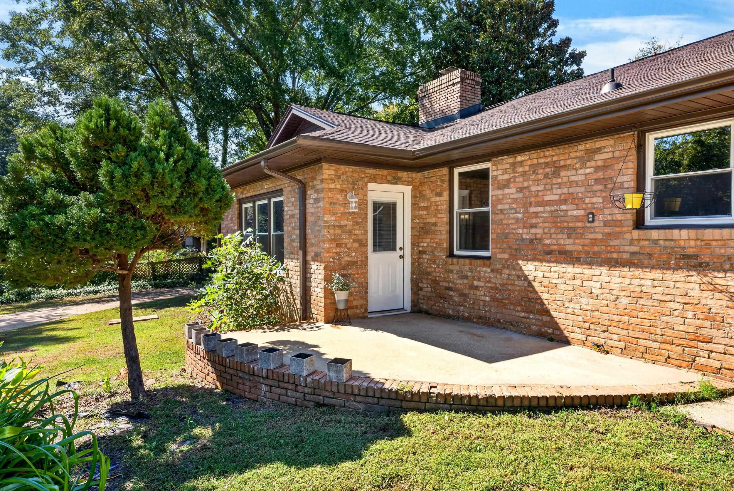 104 Lakecrest Drive Property Photo 46
