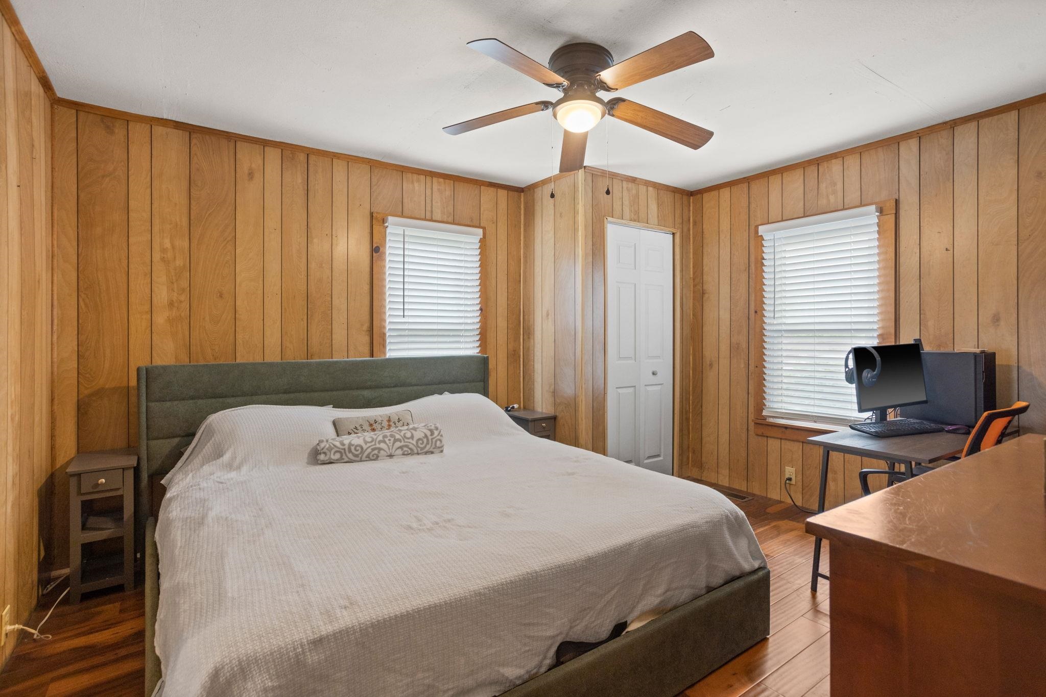 10 Hollywood Street Property Photo 14