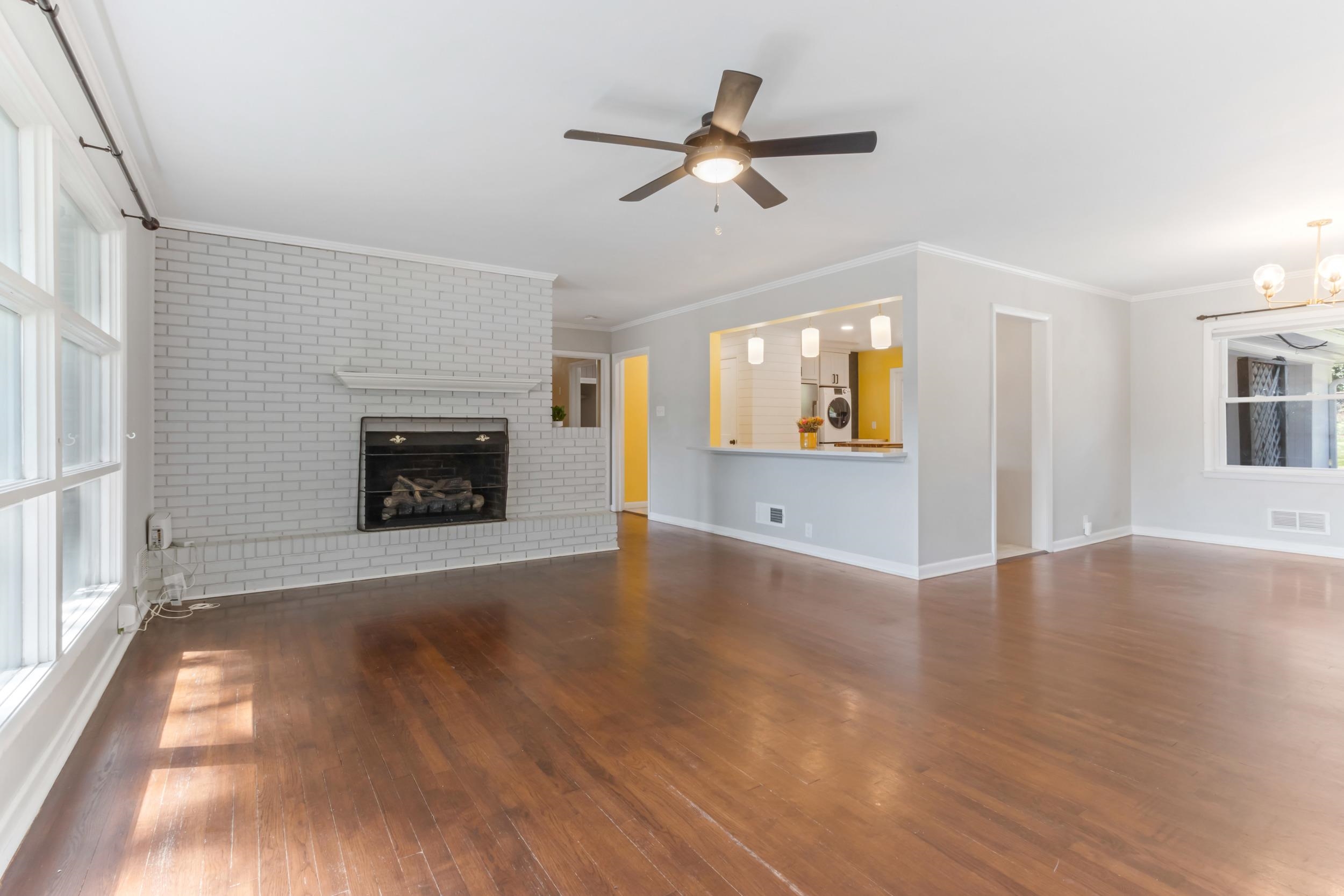 109 Monroe Road Property Photo 7