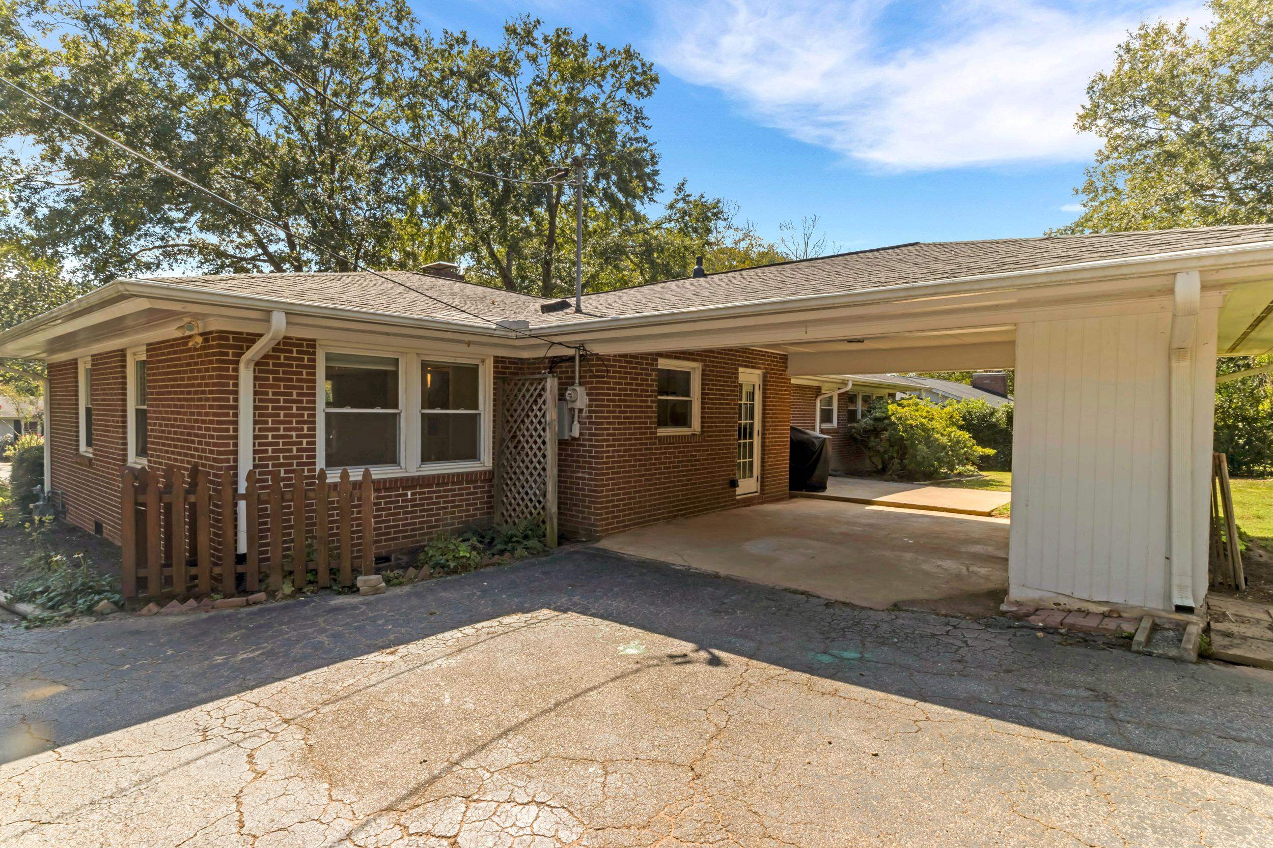 109 Monroe Road Property Photo 18