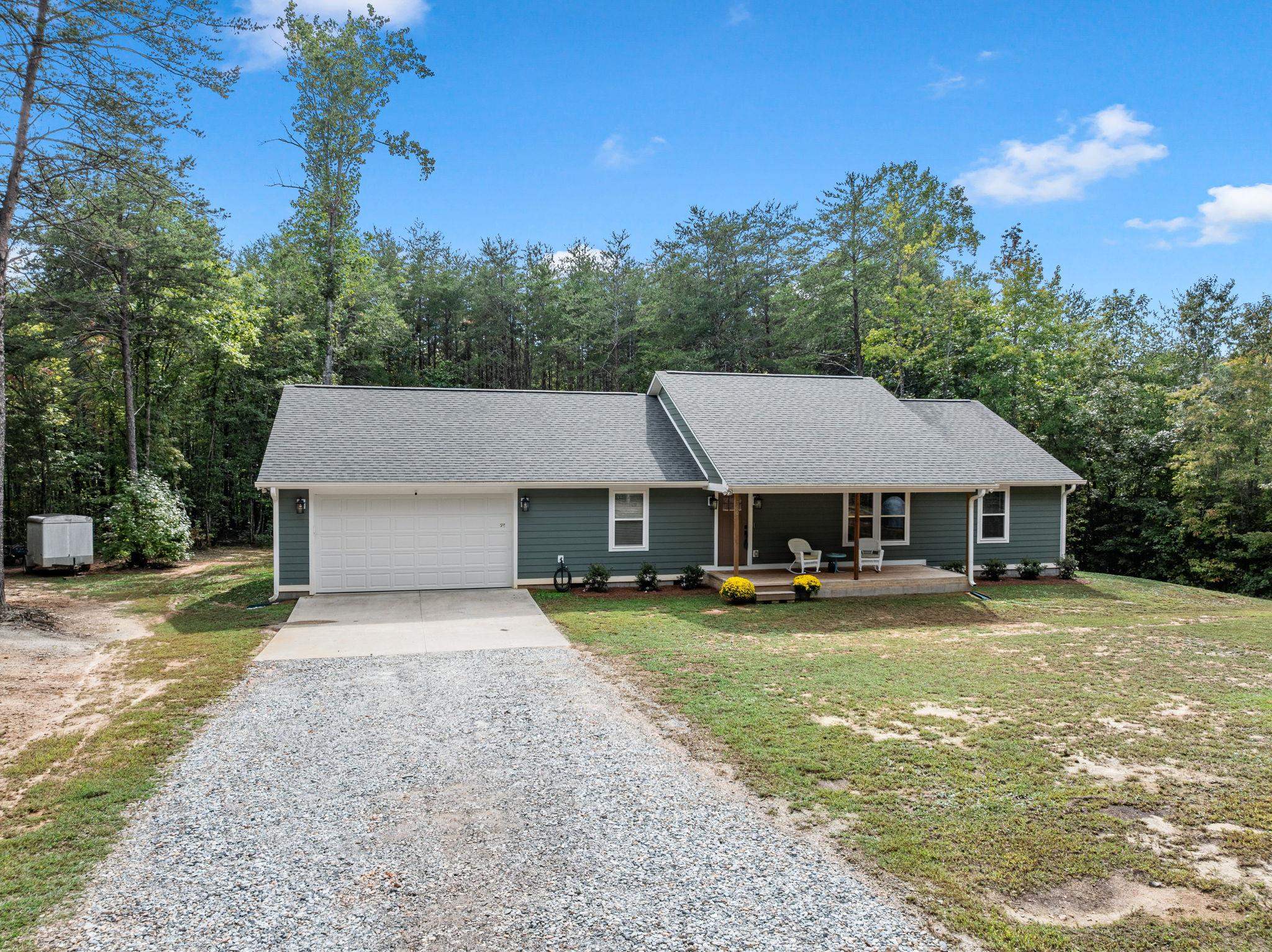 360 Greenwood Road Property Photo 4