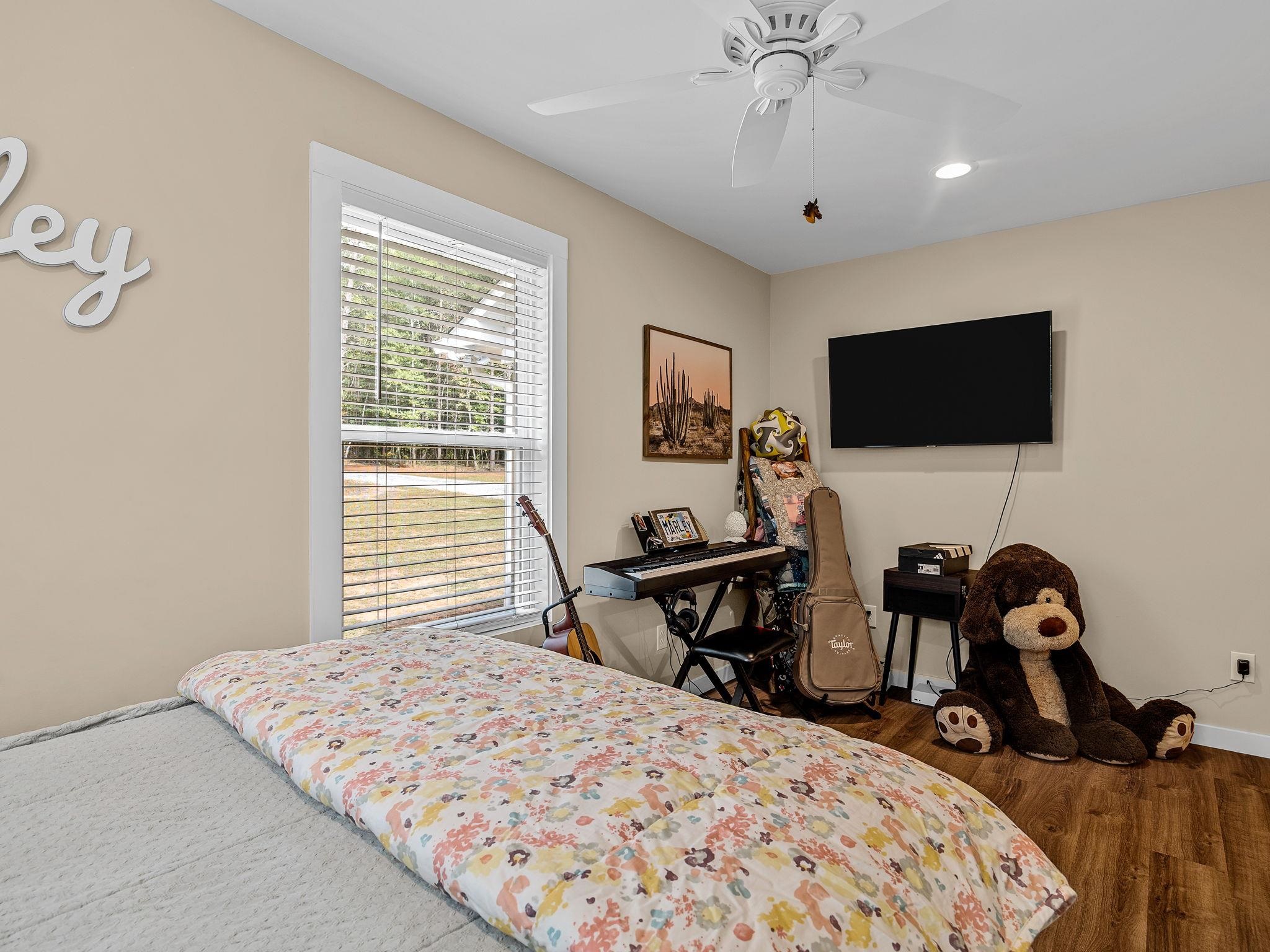 360 Greenwood Road Property Photo 33