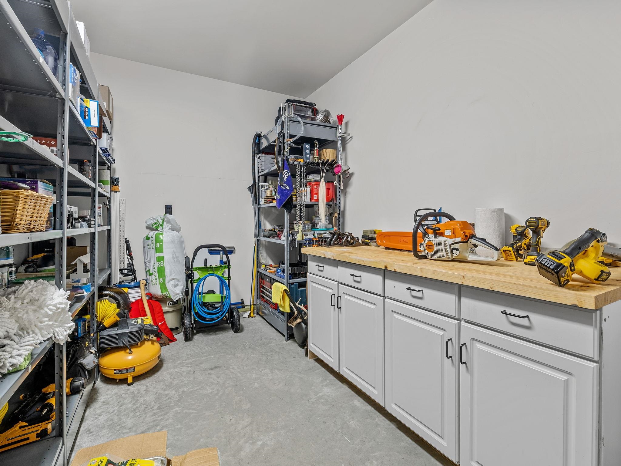 360 Greenwood Road Property Photo 36