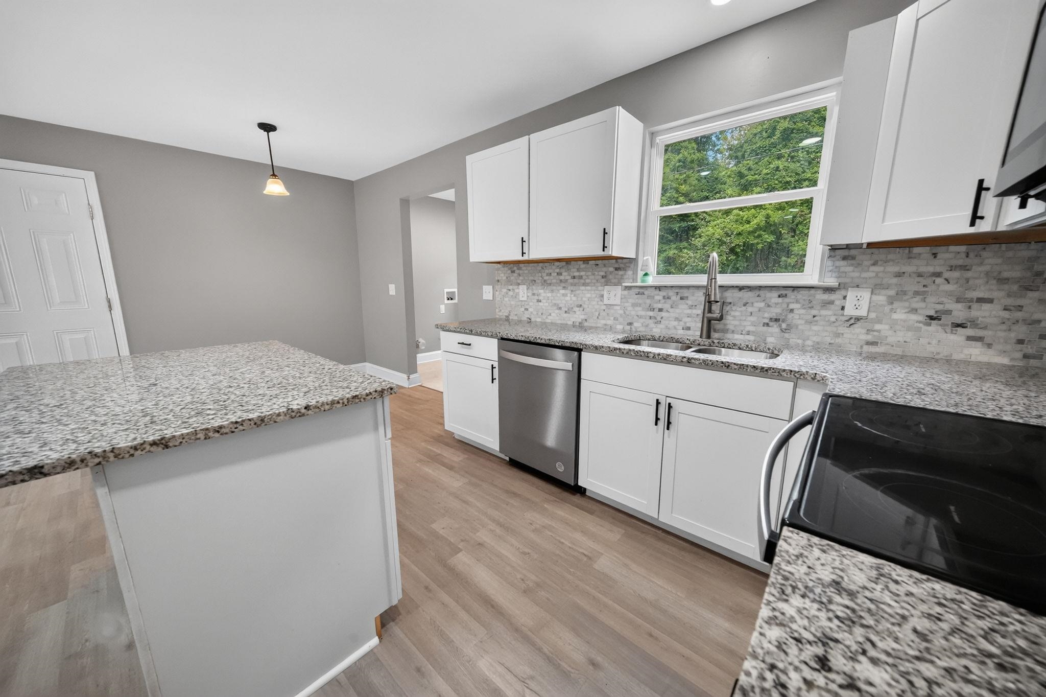 423 Killion Drive Property Photo 13