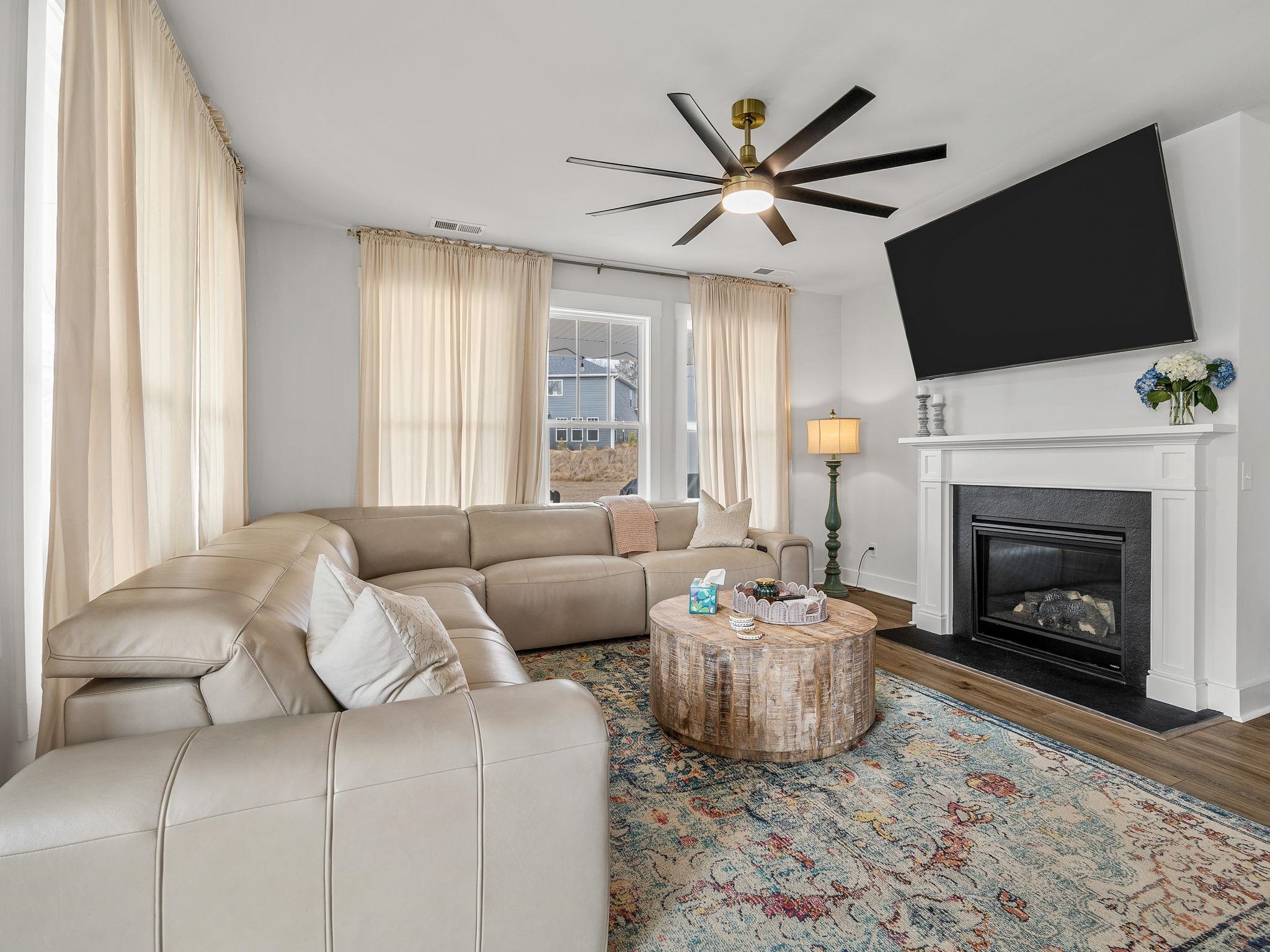 303 Eskdale Road Property Photo 18