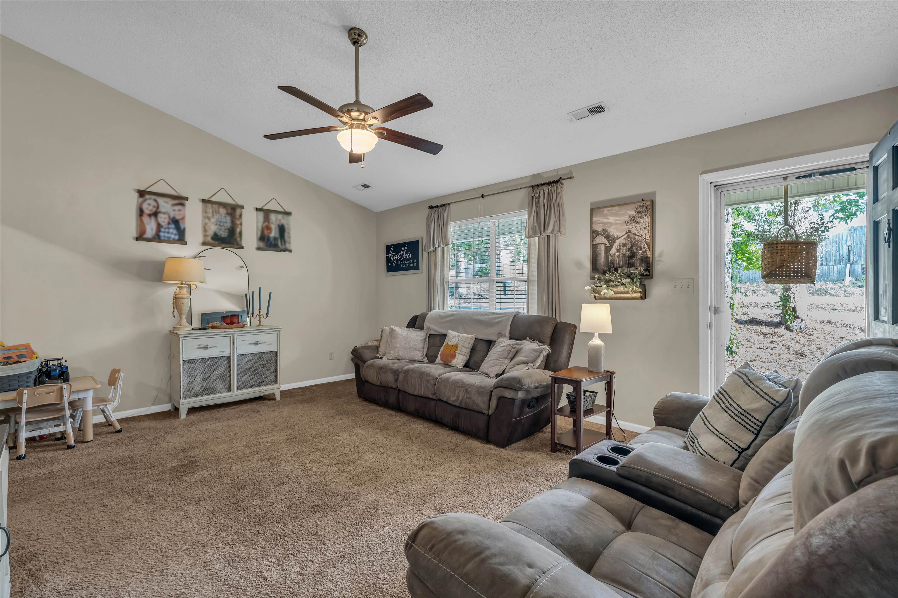 163 Old Petrie Road Property Photo 3