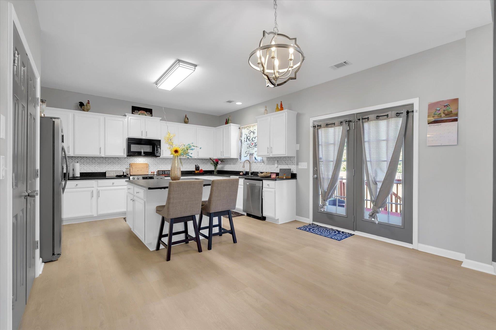 4 Ashwyn Court Property Photo 12