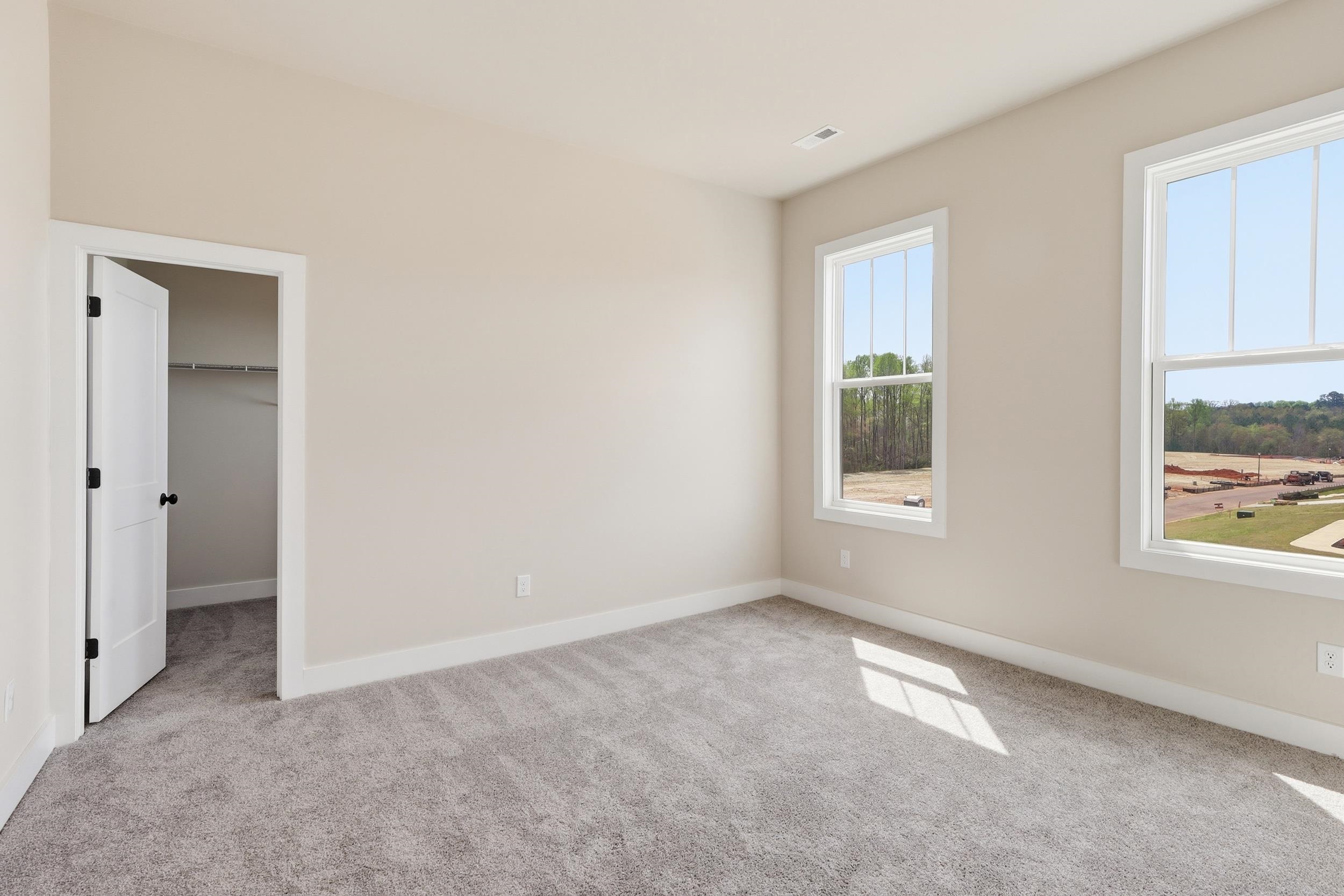 4004 Hollybank Drive Property Photo 21