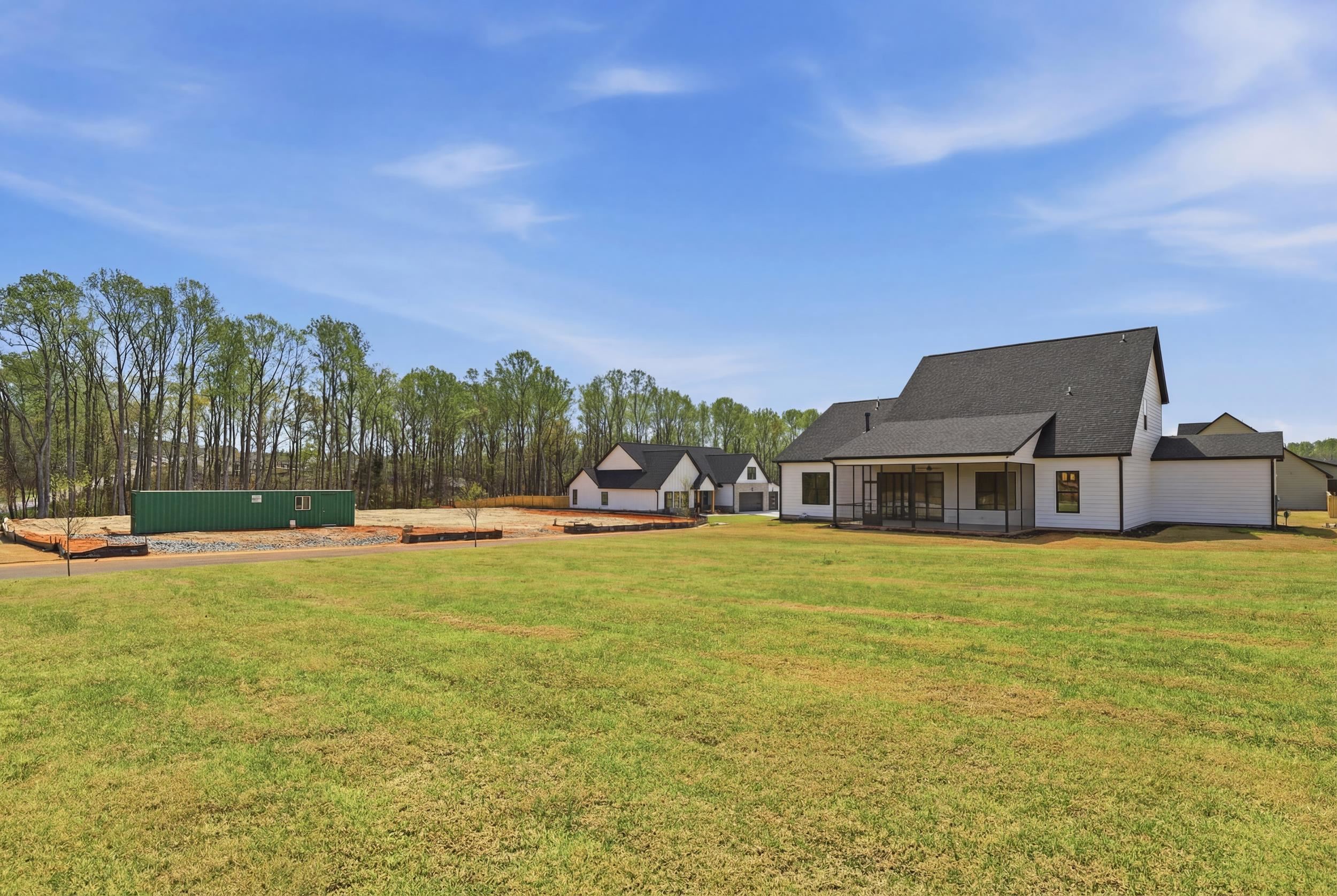 4004 Hollybank Drive Property Photo 30