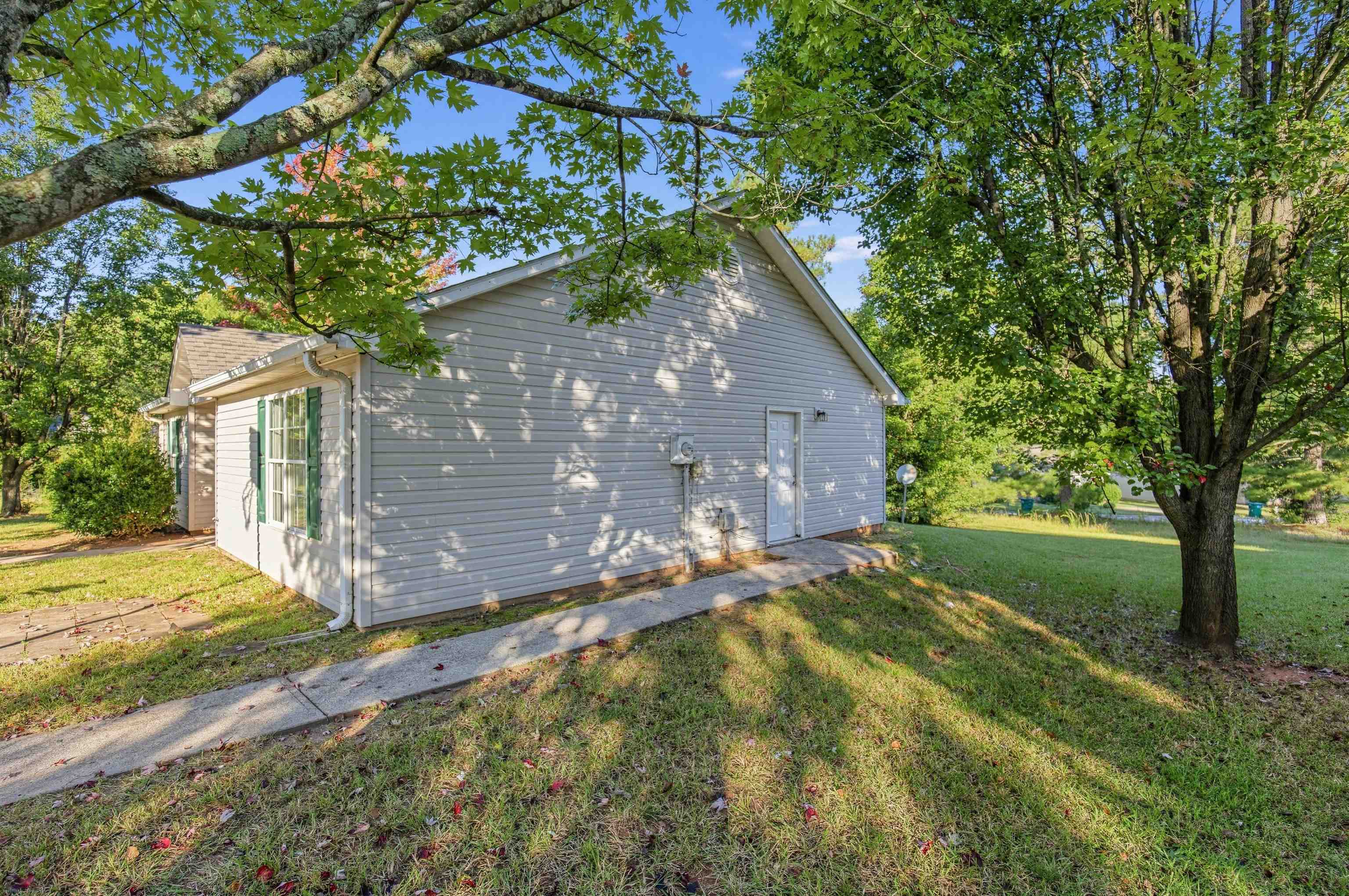 534 Lavendula Street Property Photo 6