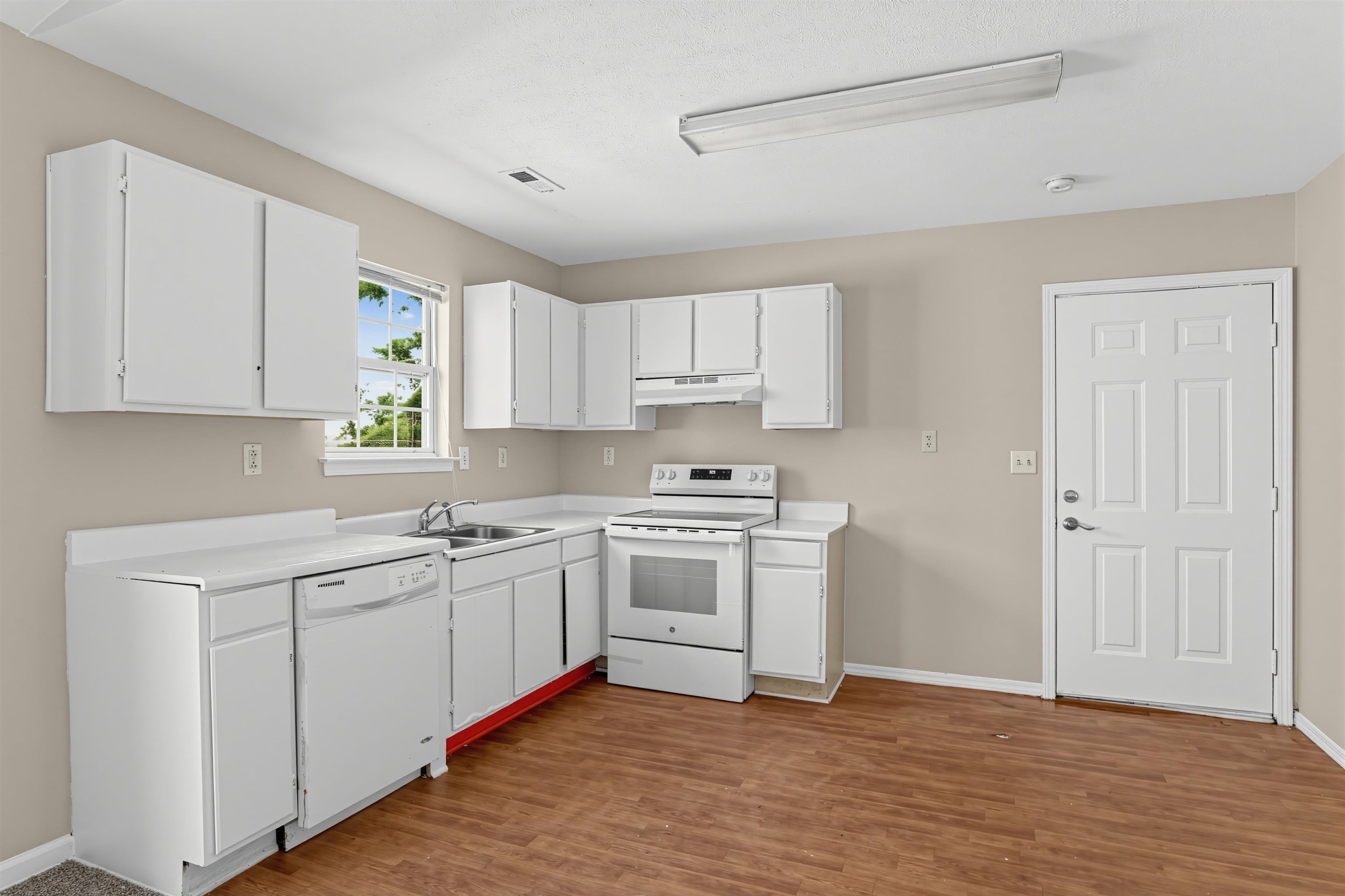 534 Lavendula Street Property Photo 19