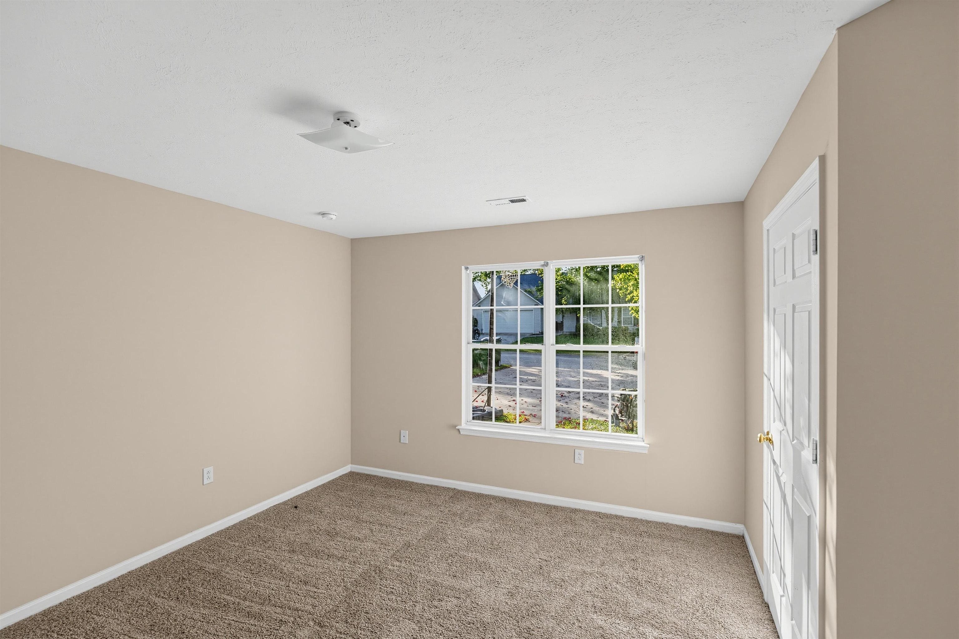534 Lavendula Street Property Photo 29