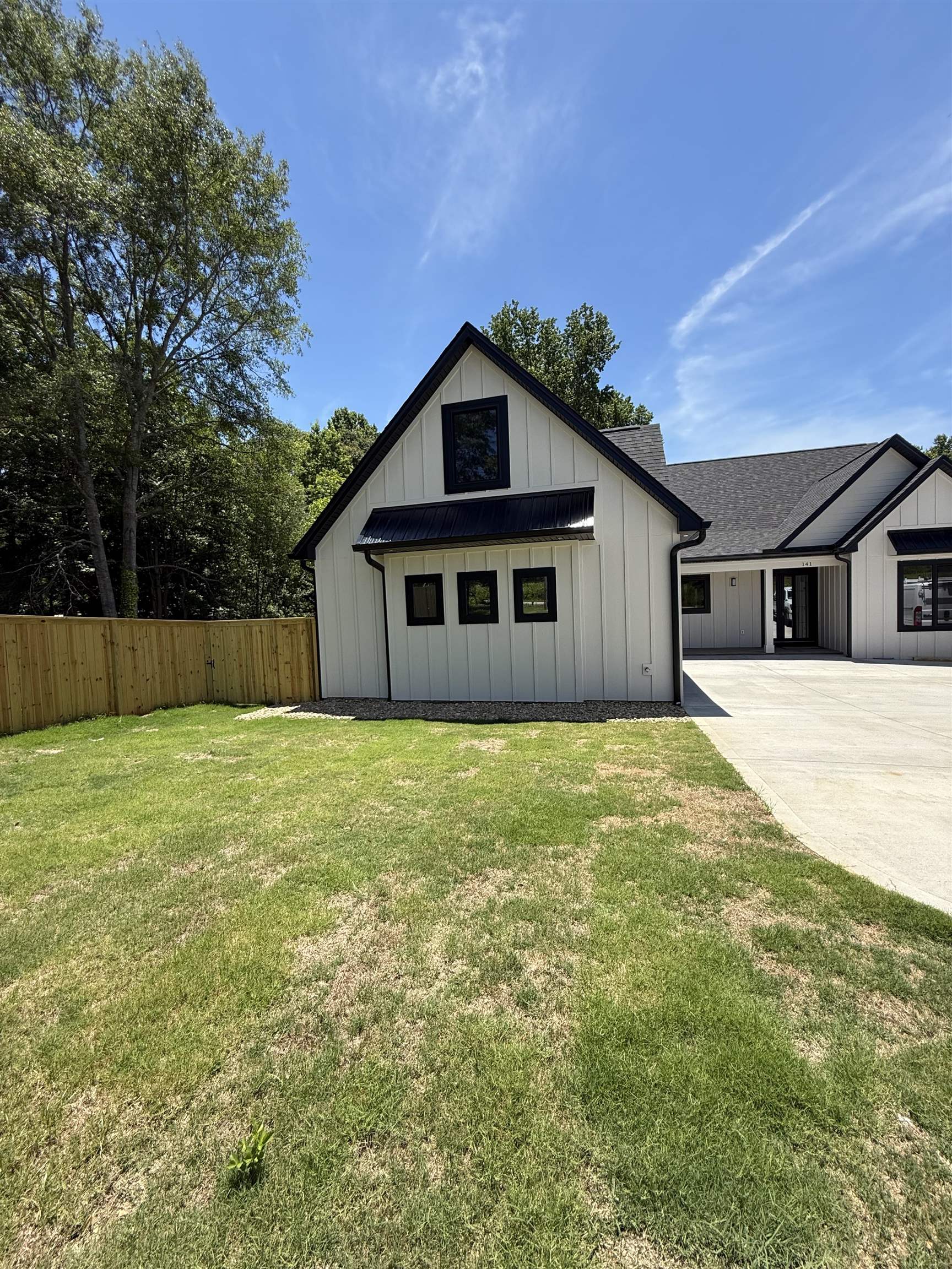 141 Babb Rd Property Photo 3