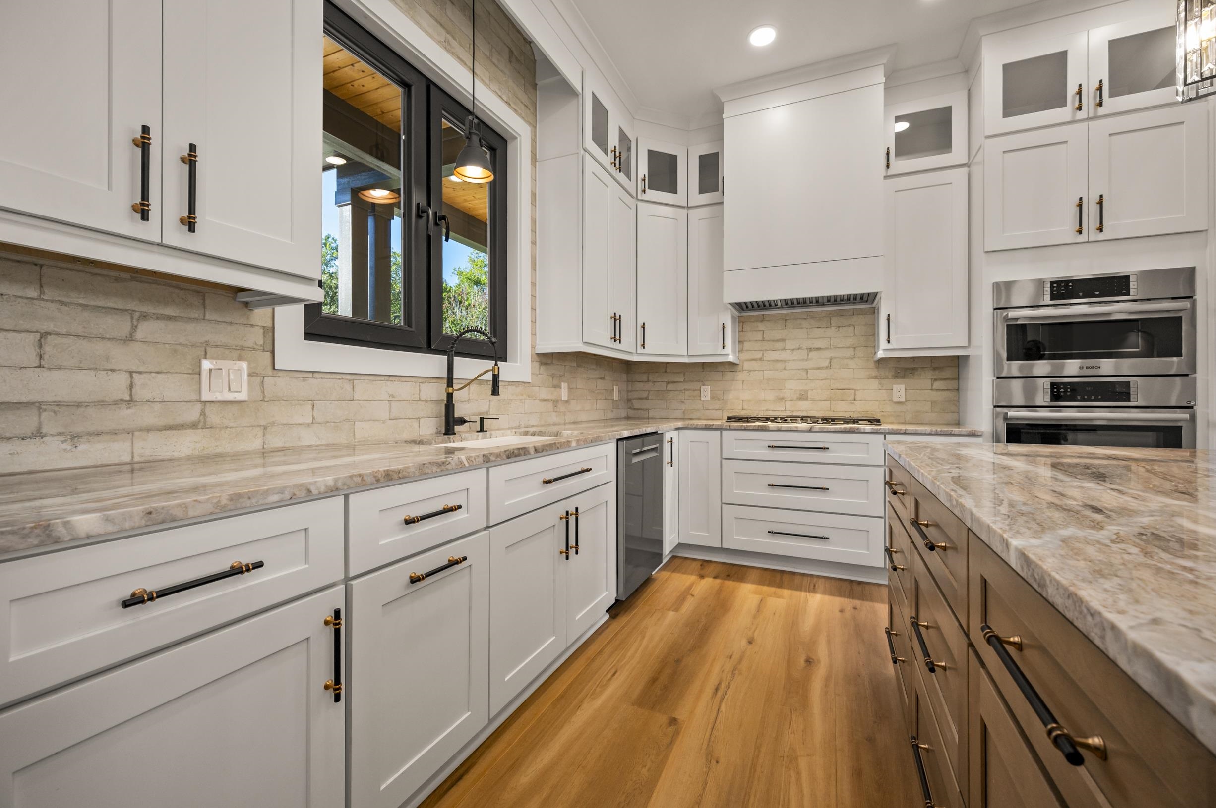 438 Mapleton Lane Property Photo 18