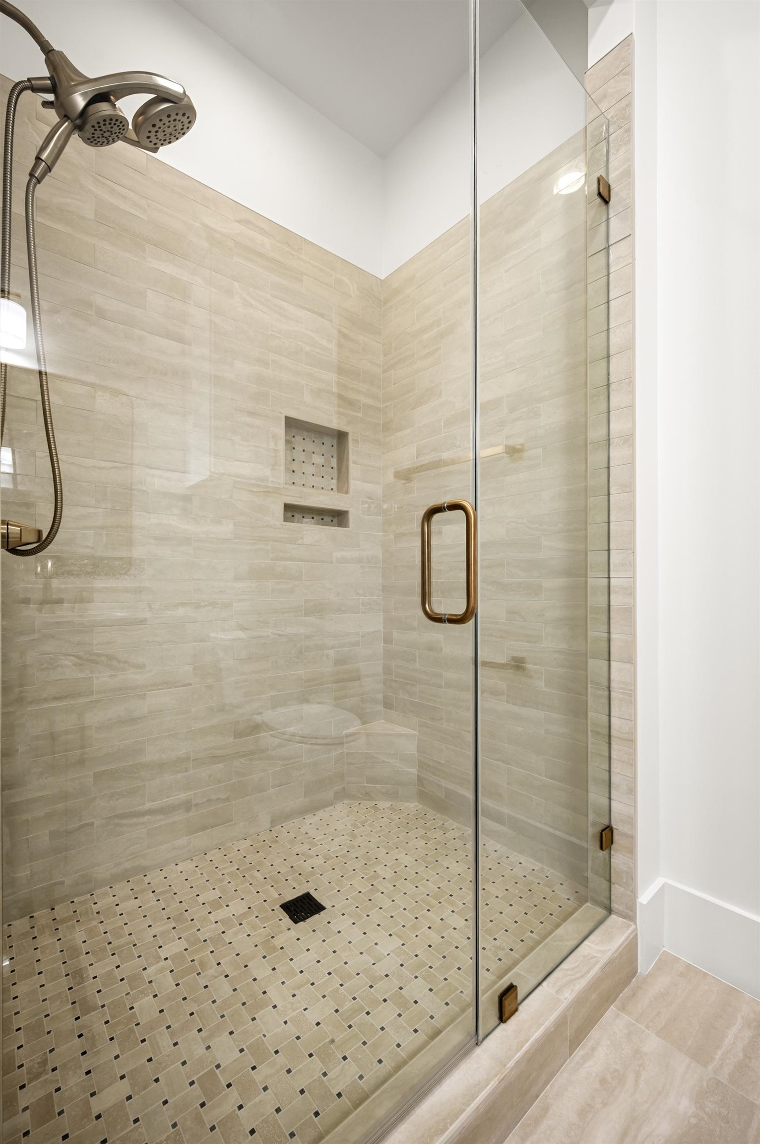438 Mapleton Lane Property Photo 42