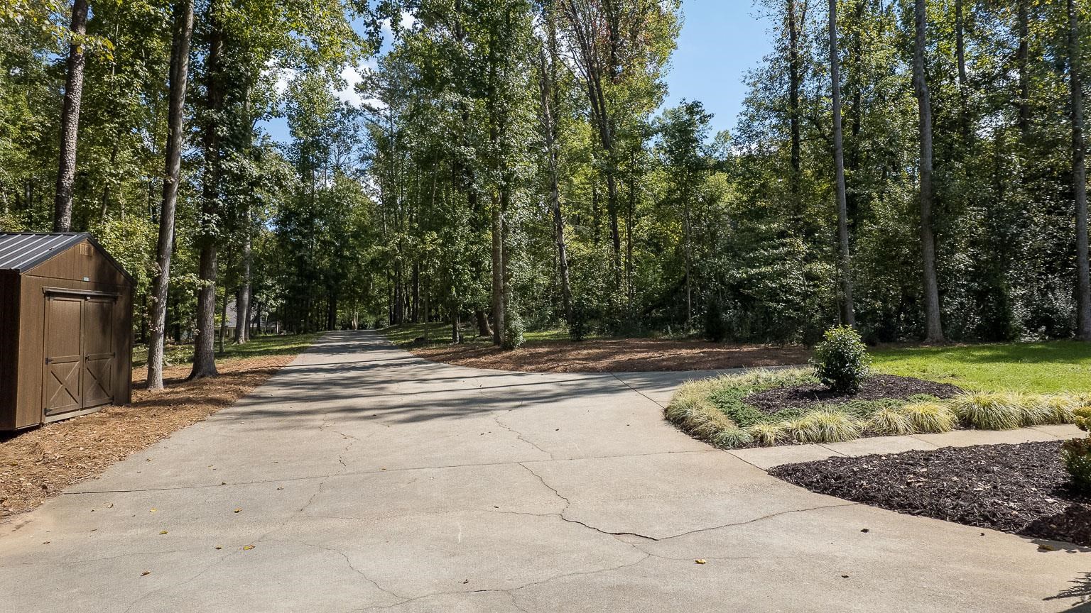 1022 Oak Creek Dr Property Photo 36