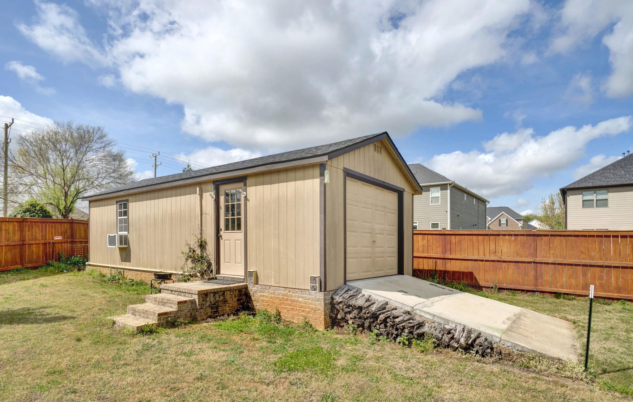 314 Bohannon Court Property Photo 47