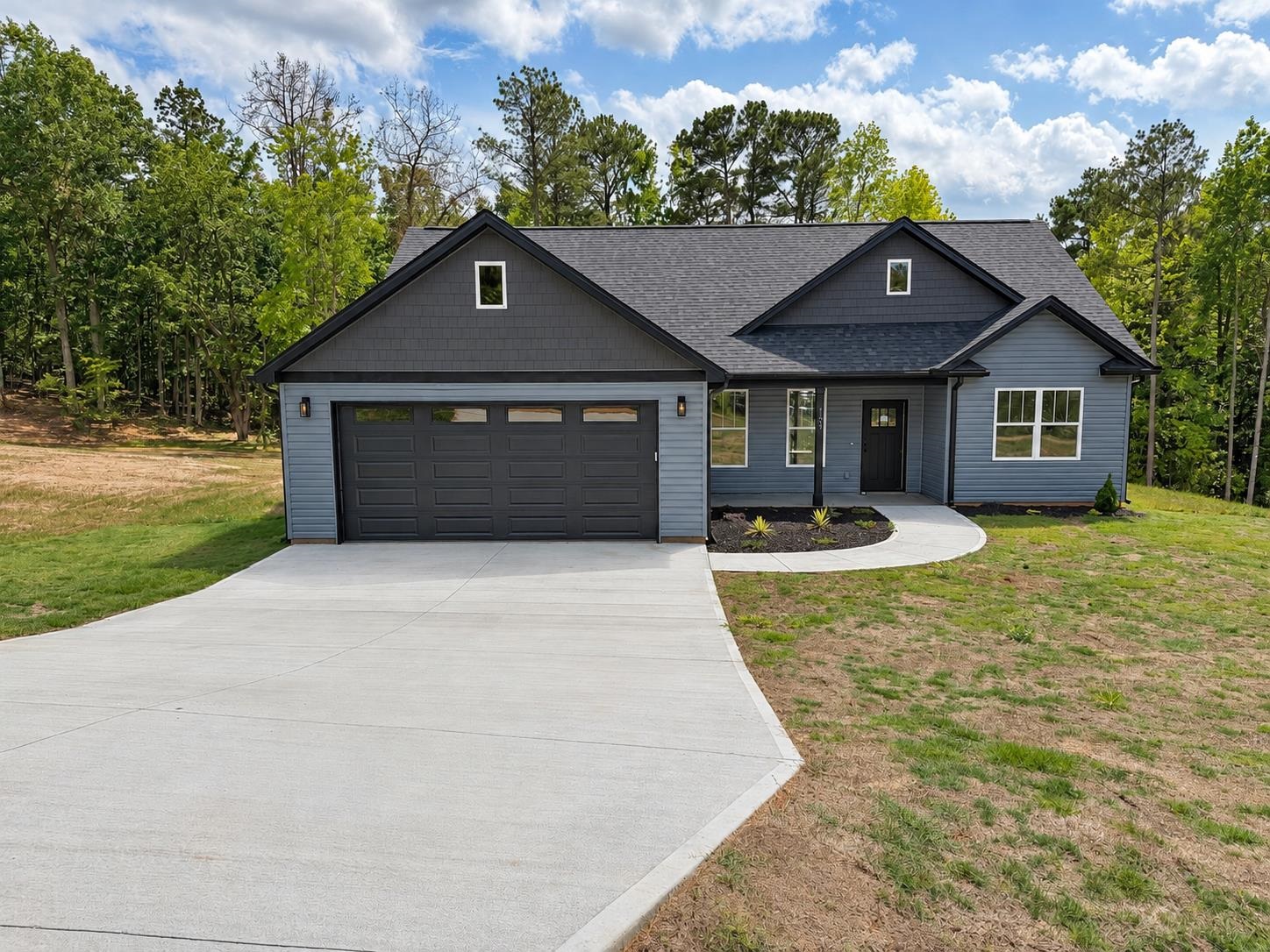 169 Susans Road Property Photo 1
