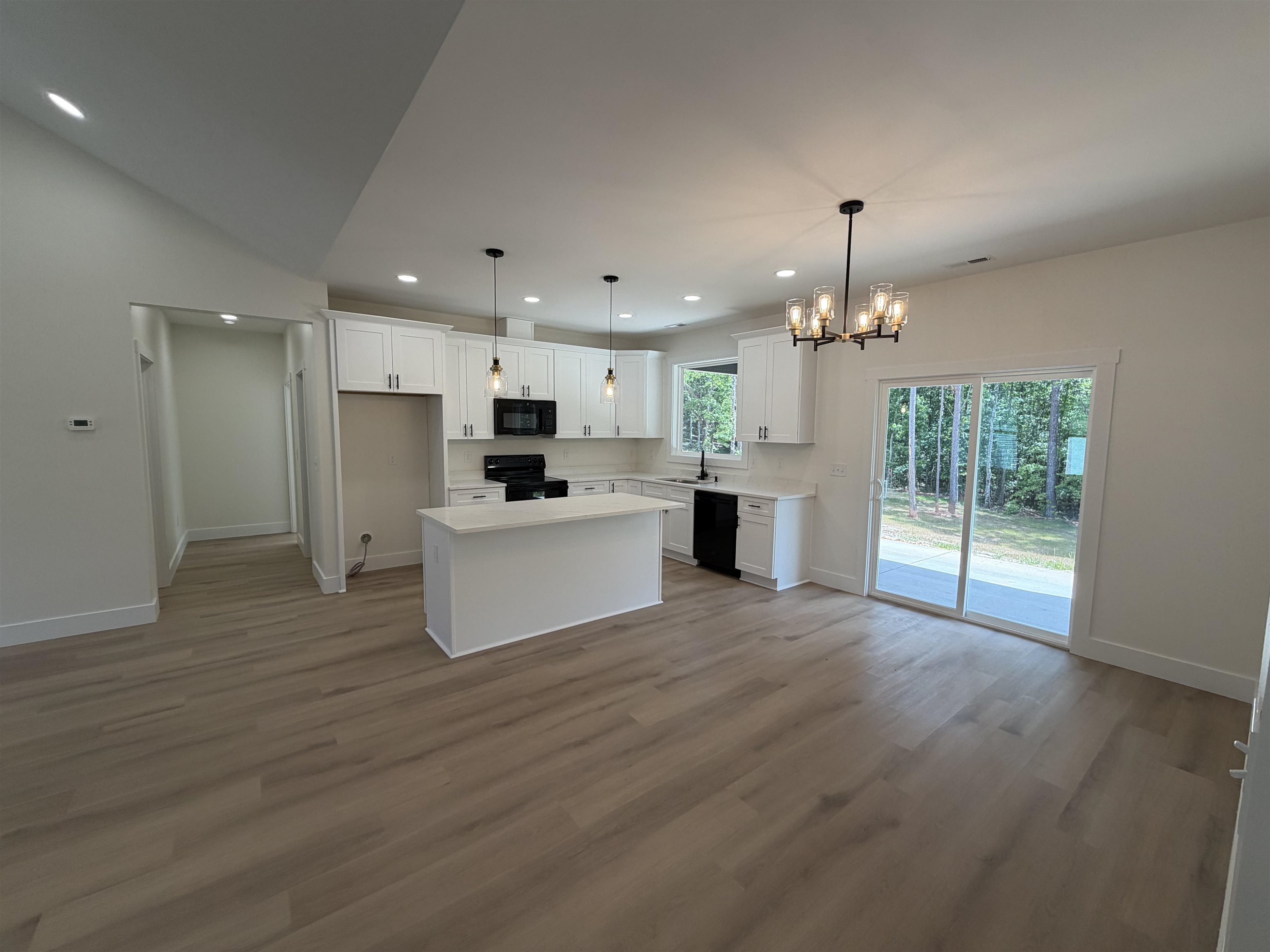 169 Susans Road Property Photo 5