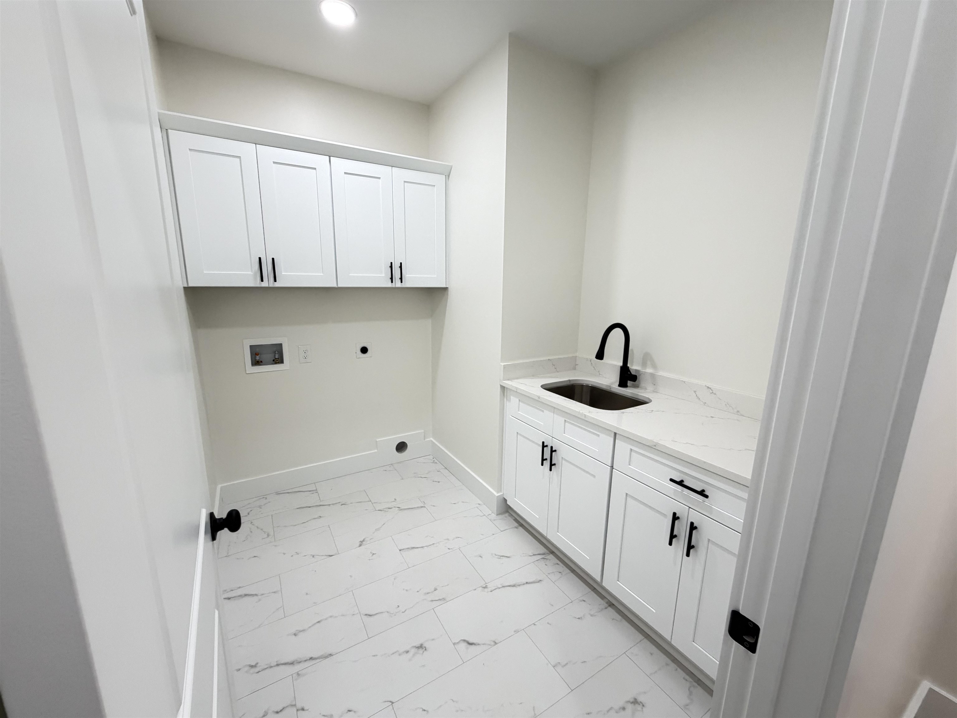 169 Susans Road Property Photo 10