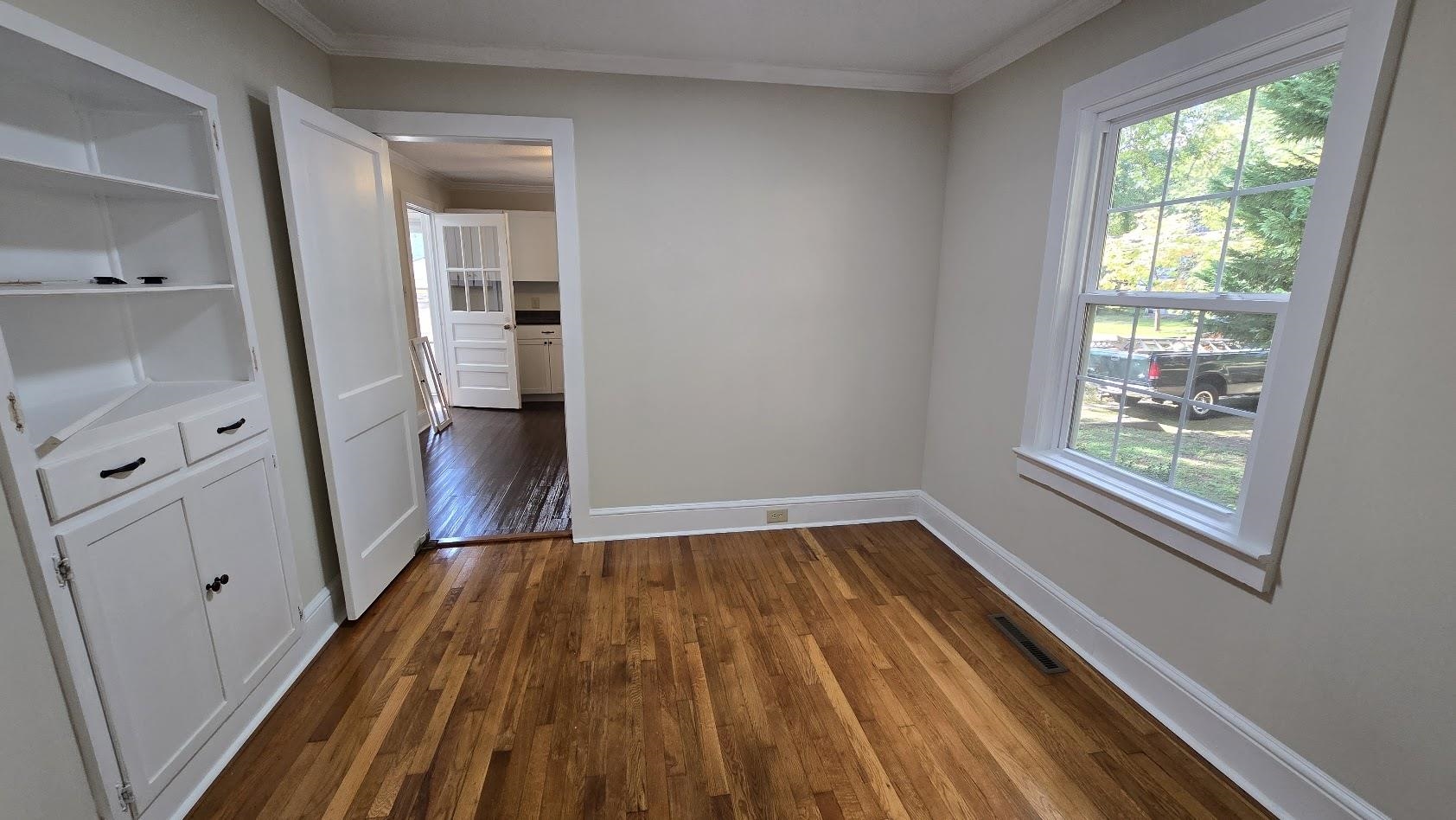114 Indian Hill St Property Photo 6