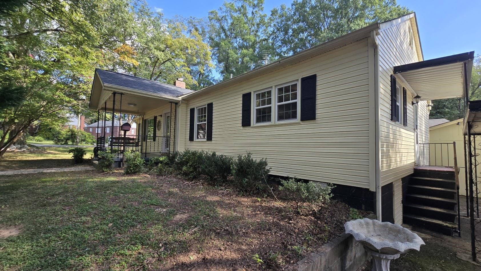 114 Indian Hill St Property Photo 15