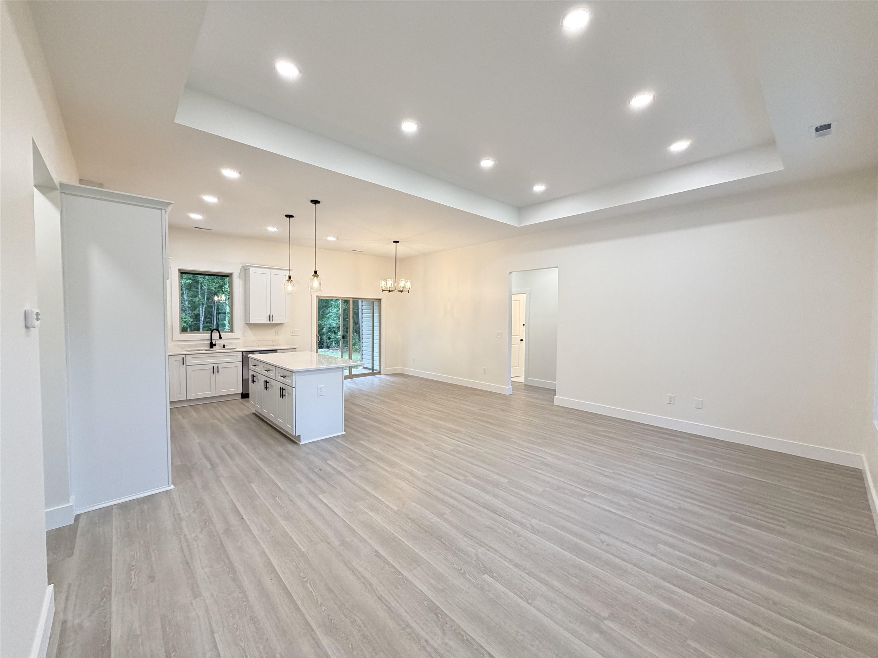 187 Susans Road Property Photo 3