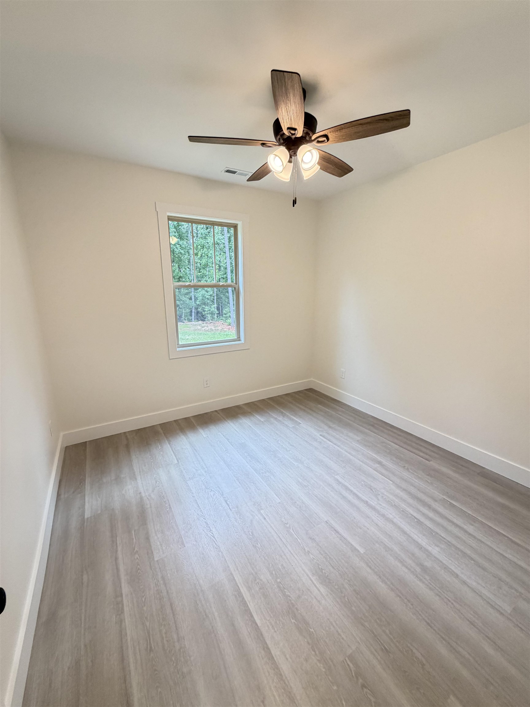 187 Susans Road Property Photo 18