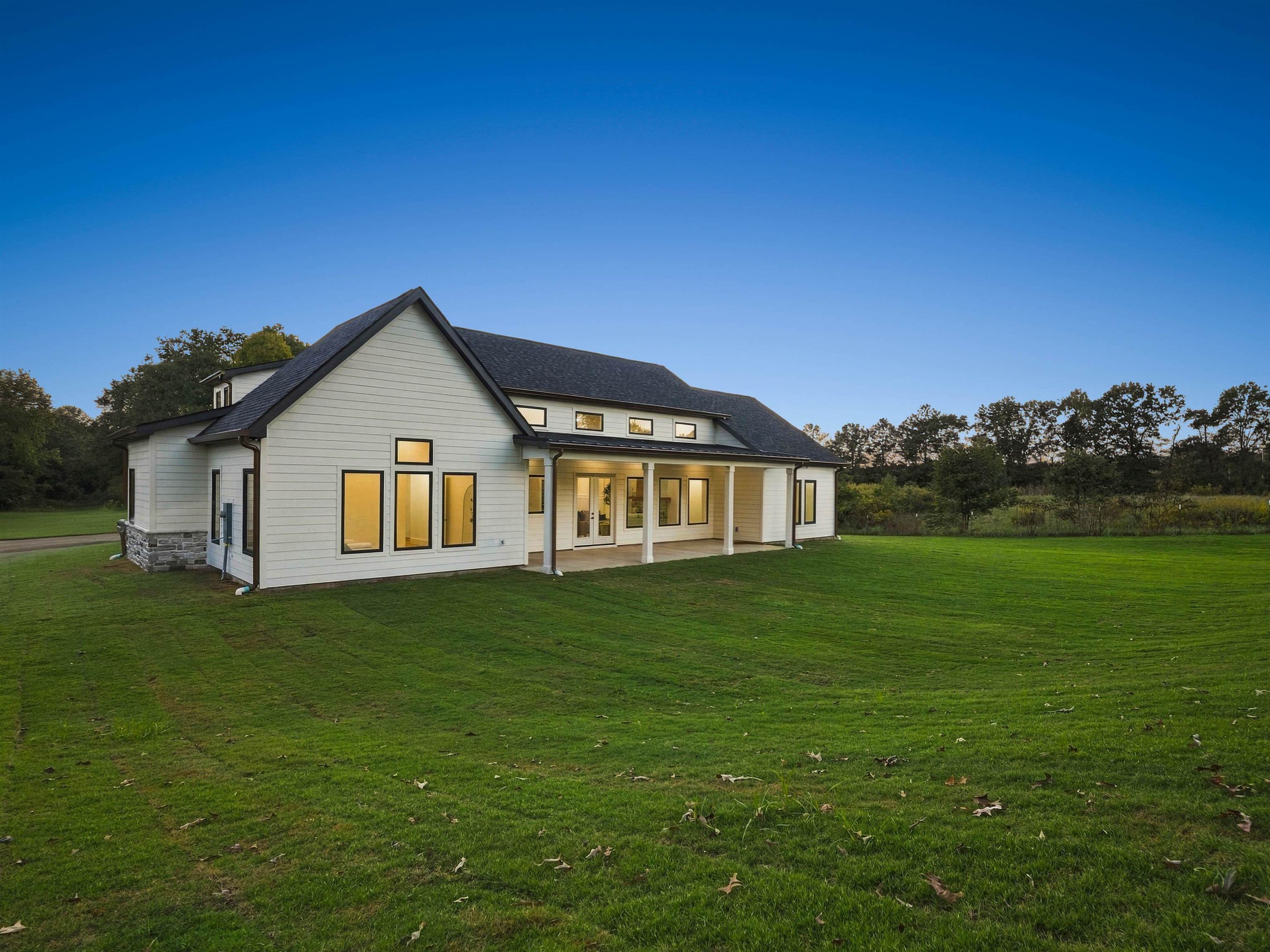 110 Marseille Drive Property Photo 44