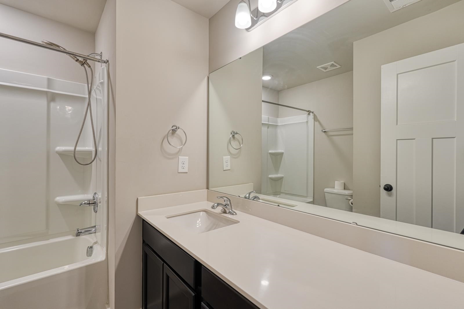 1039 Millison Place Property Photo 24