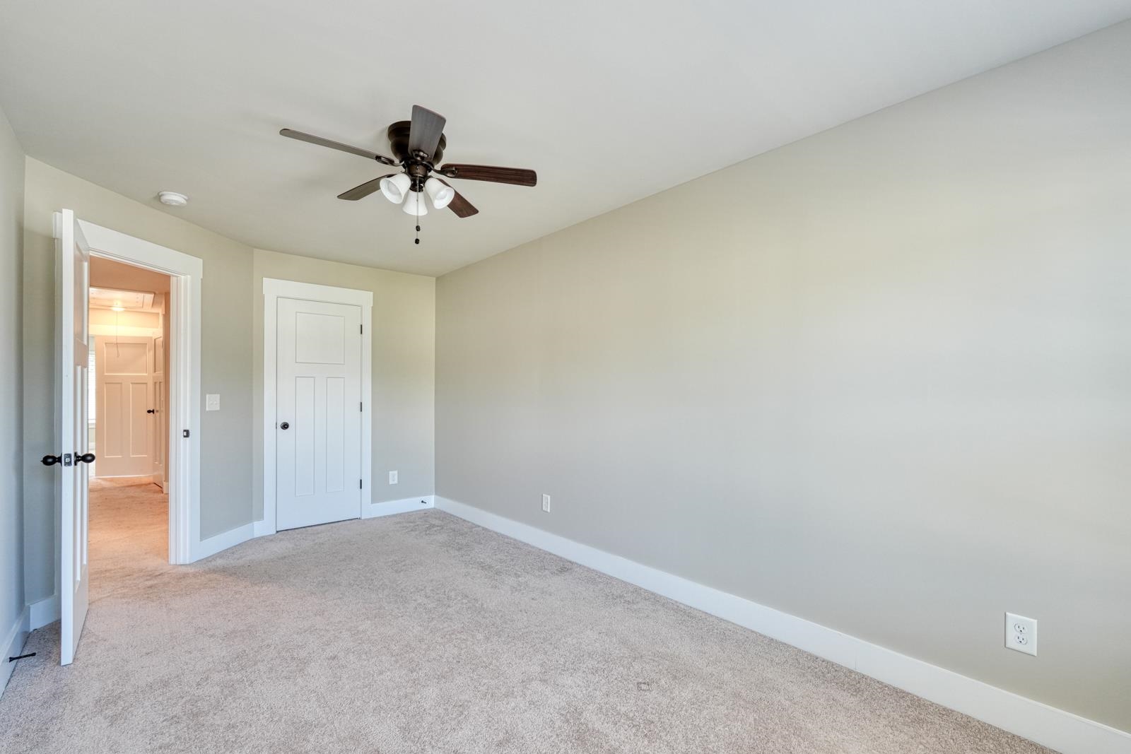 1039 Millison Place Property Photo 30
