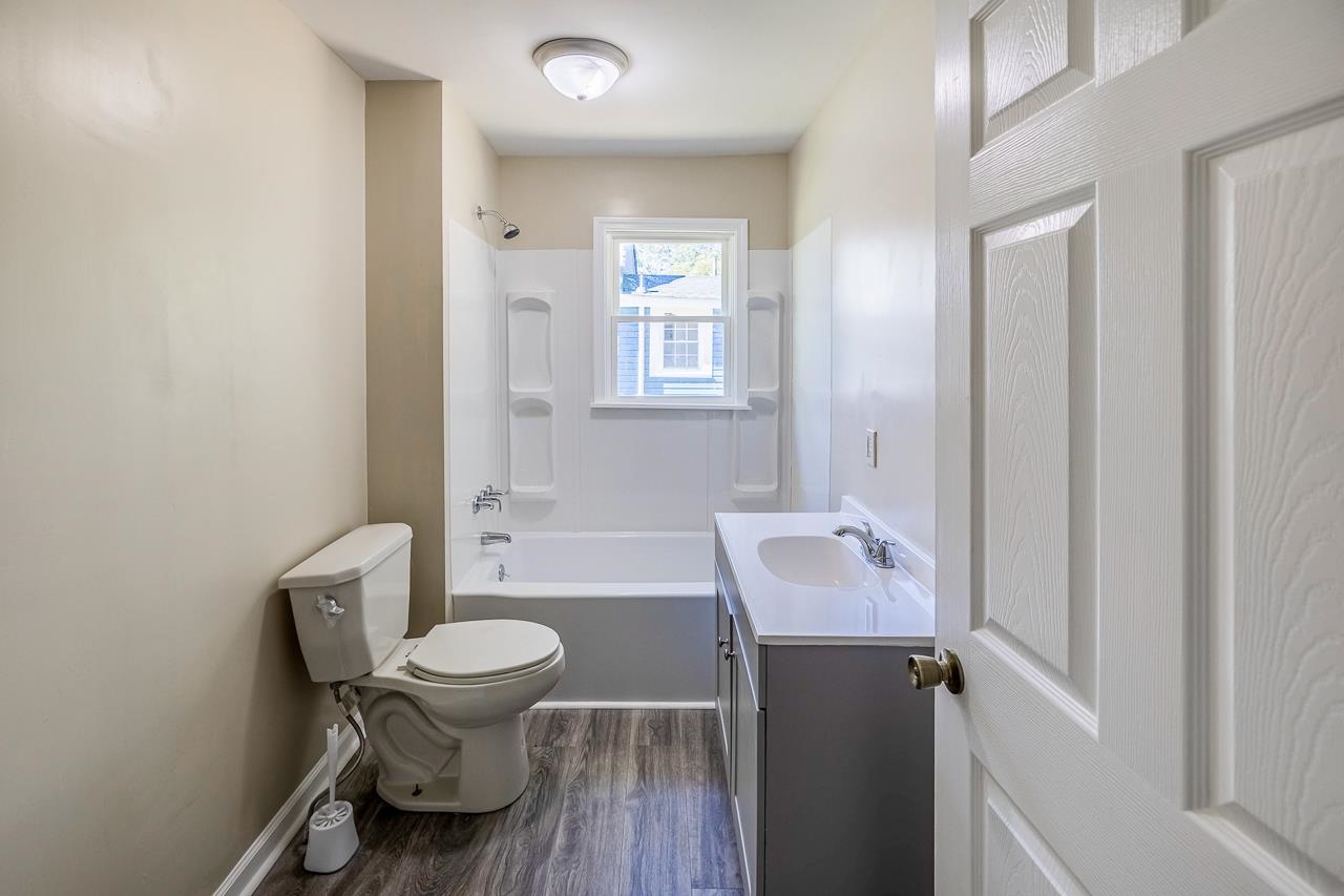 112 Woodrow Street Property Photo 5