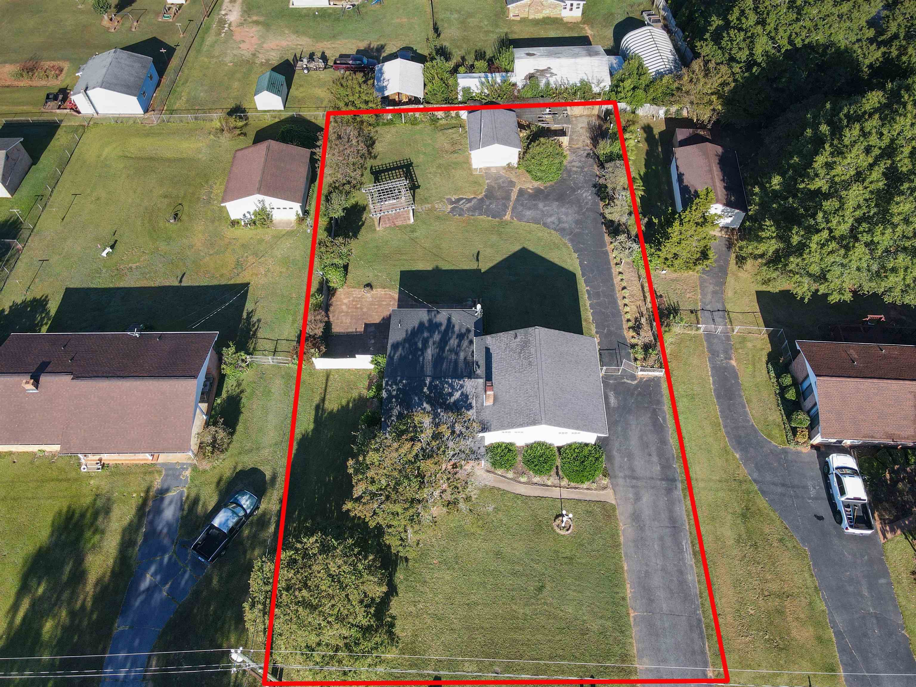 124 Midland Drive Property Photo 37
