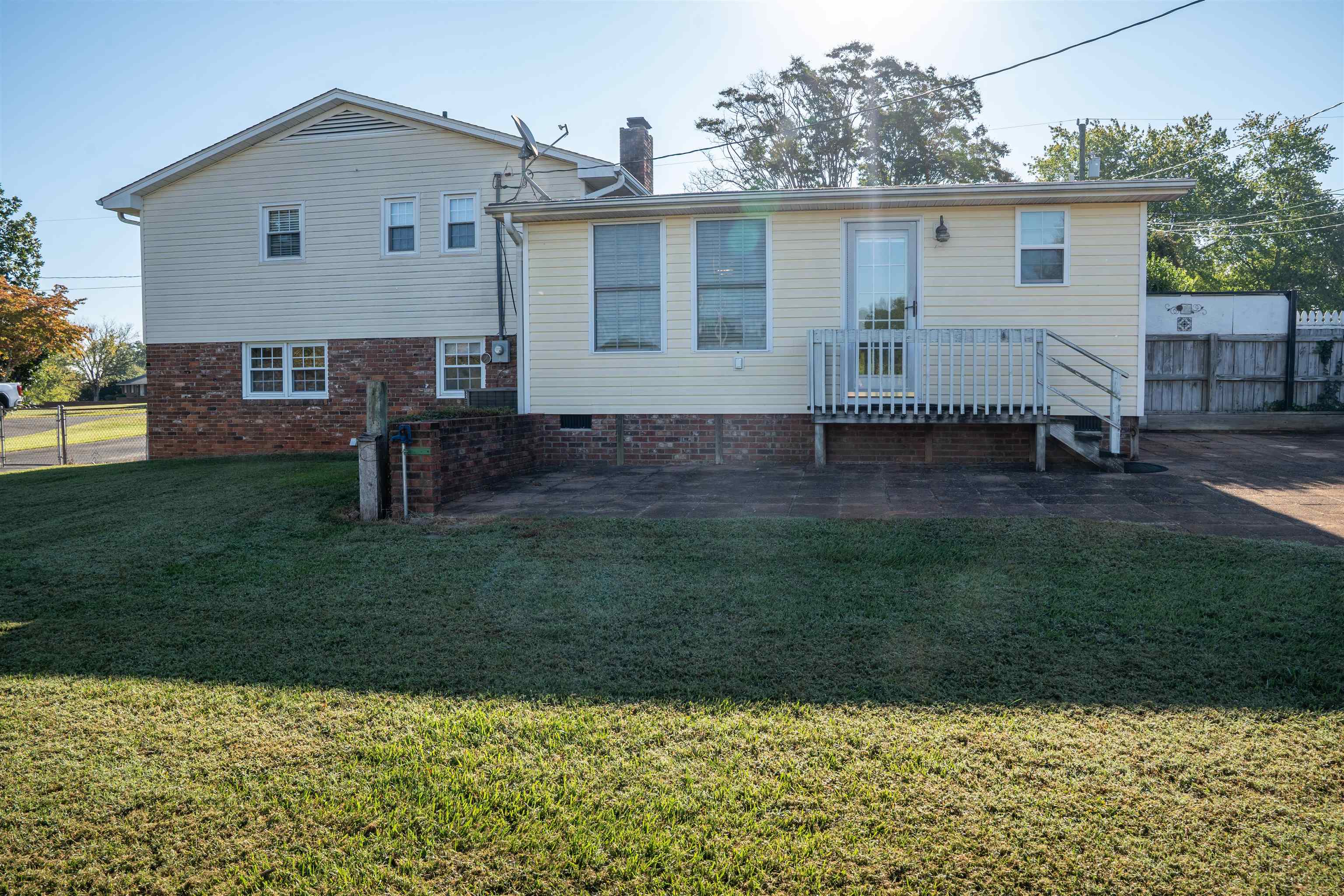 124 Midland Drive Property Photo 43