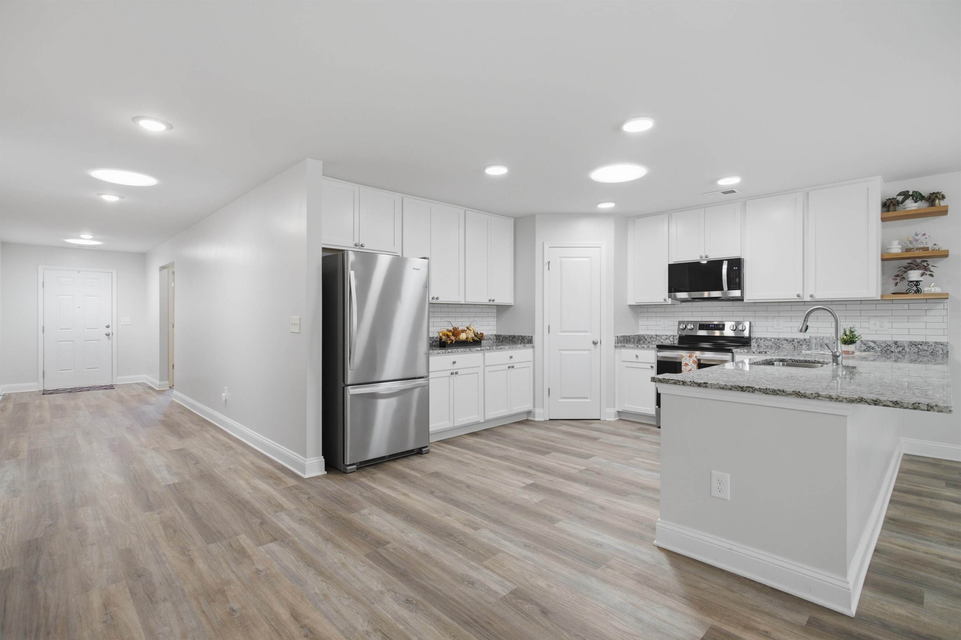 216 Woodfield Avenue Property Photo 4