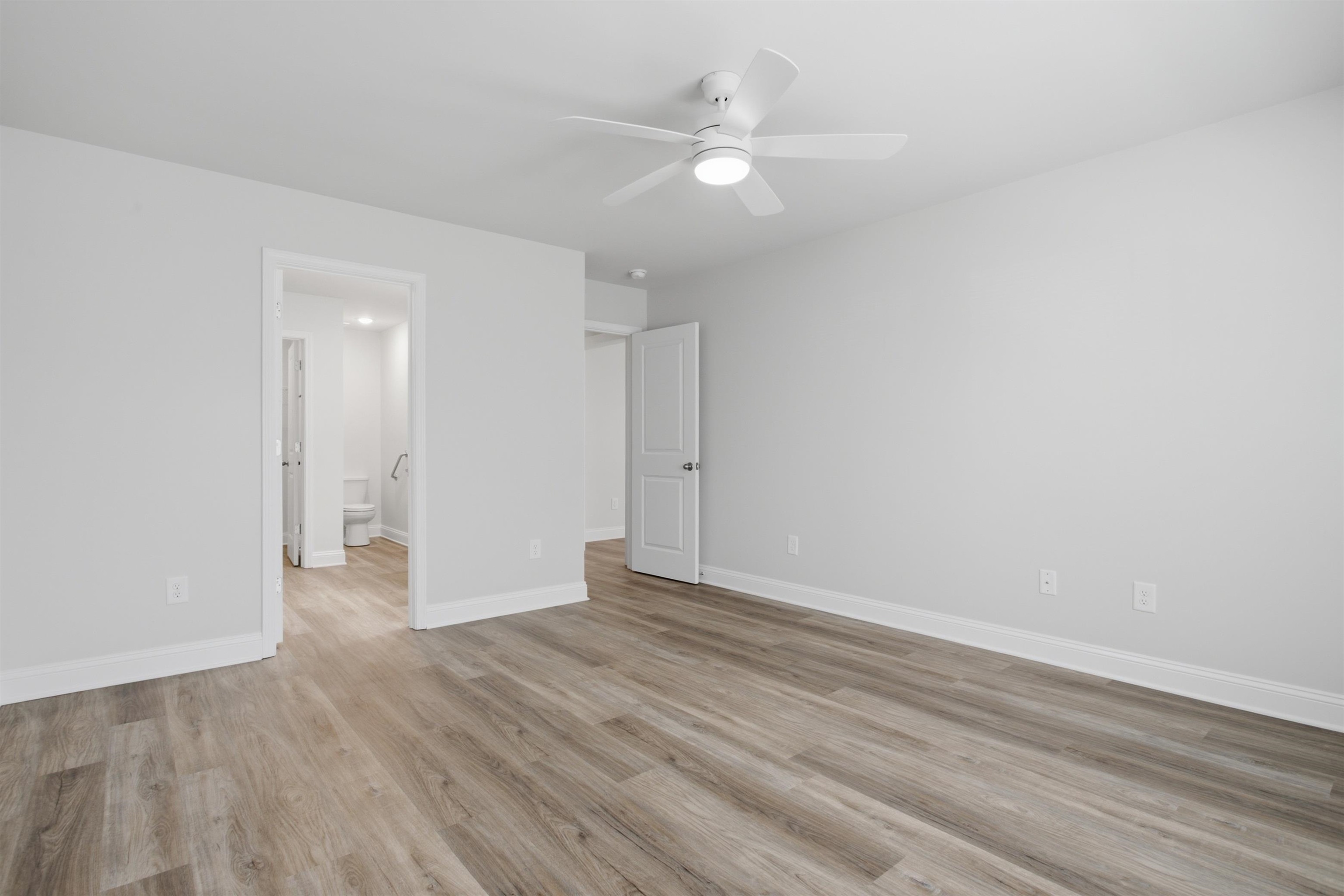 216 Woodfield Avenue Property Photo 17