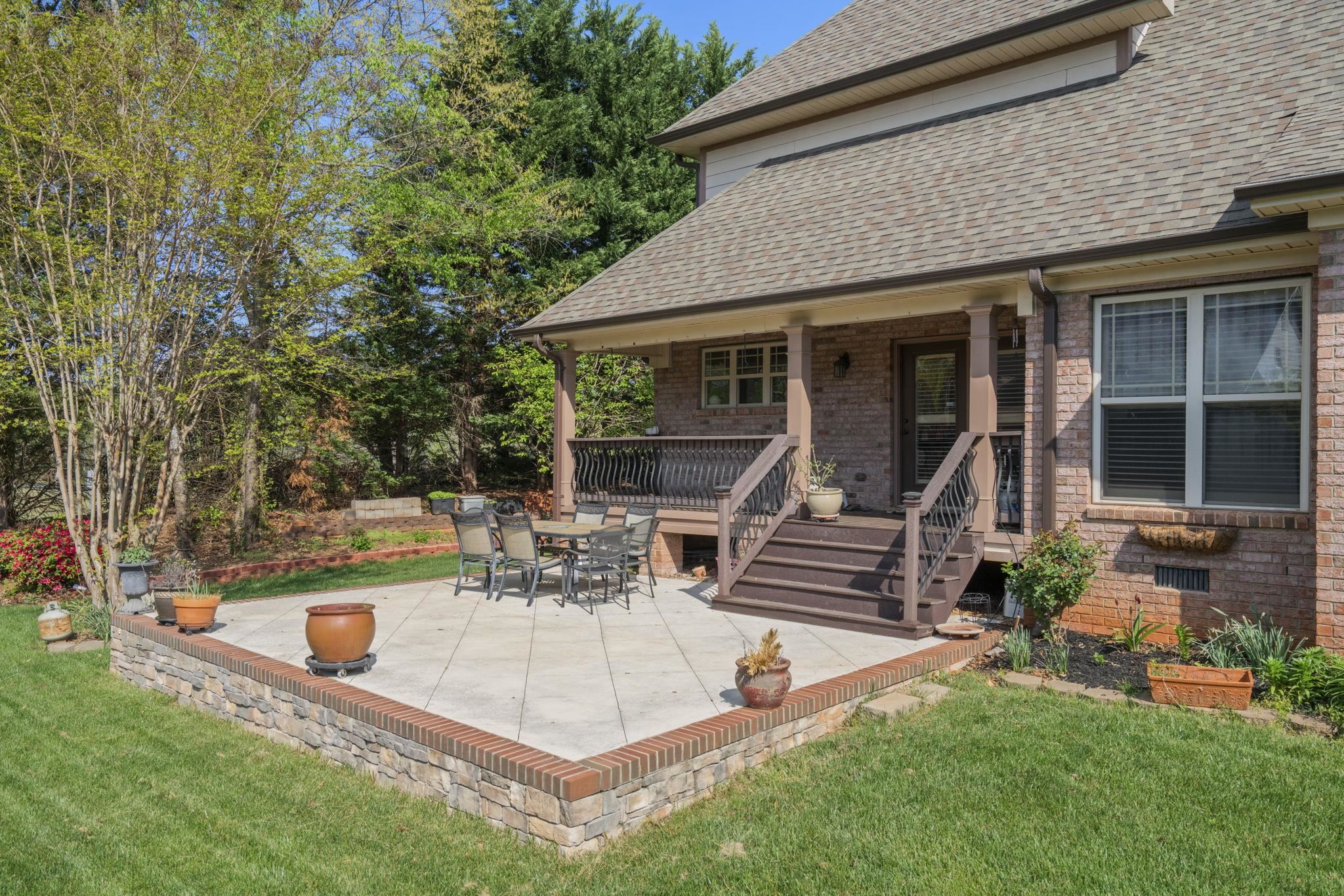 133 River Oaks Road Property Photo 25