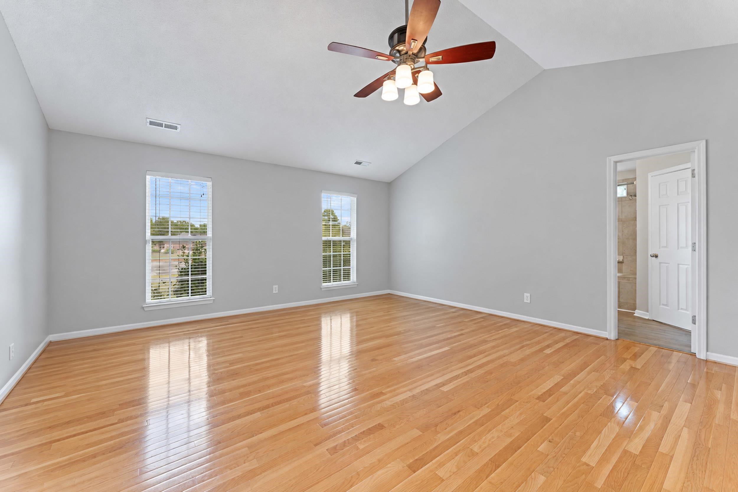 148 N Heron Drive Property Photo 14